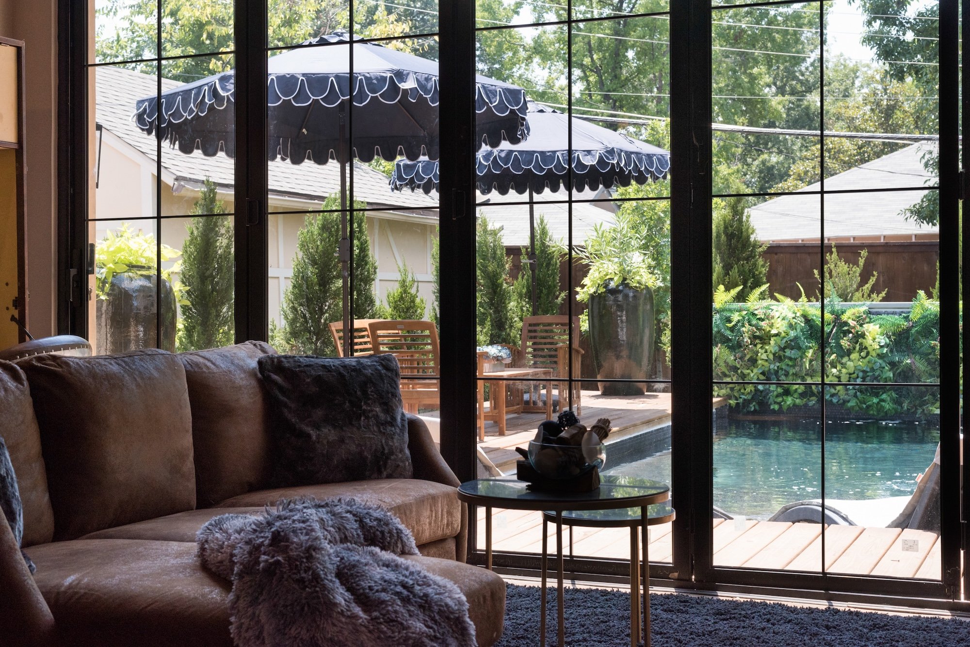 Book direct &amp; keep more of your travel budget. 15% off vs third-party platforms + extended-stay savings for 30+ days. 🔒 Book now. #extendedstay #corporatehousing 

www.ritzyroom.com

#CorporateHousing #FeelAtHome #ExtendedStay #SantaFeTrail #Coz