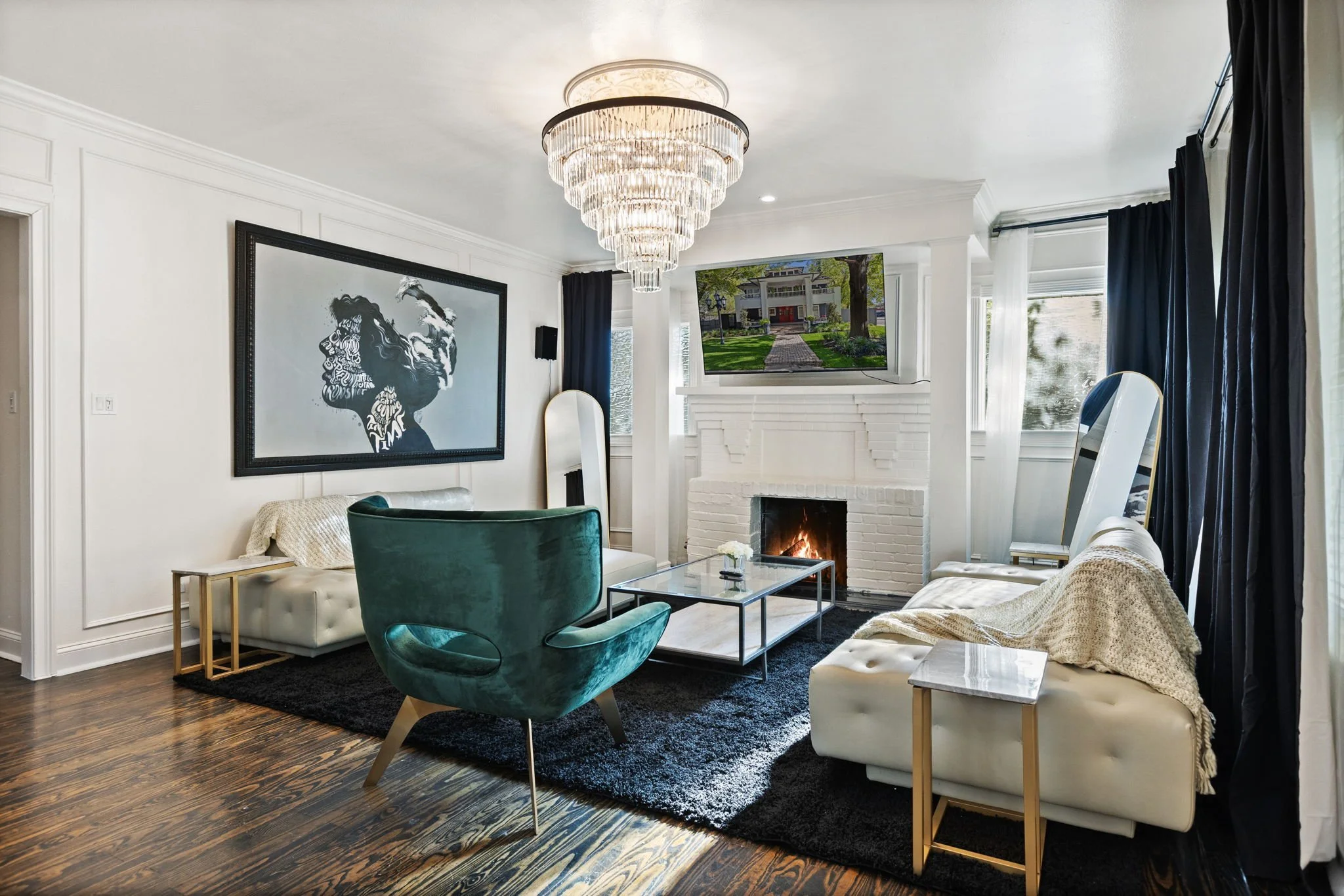 Productive by day, comfortable by night.

www.ritzyroom.com
#CorporateHousing #FeelAtHome #ExtendedStay #SantaFeTrail #CozyRetreat #VacationRental #VacationRentalresidence #VacationRentalhome #kindwords #HolidayHome #Airbnb #Airbnbdallas #travel #Get