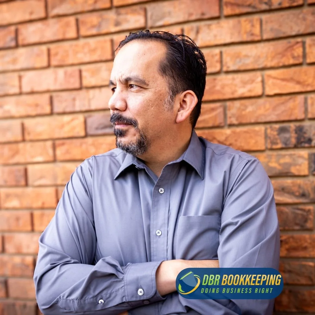 When Should You Outsource Your Bookkeeping? 5 Signs It’s Time