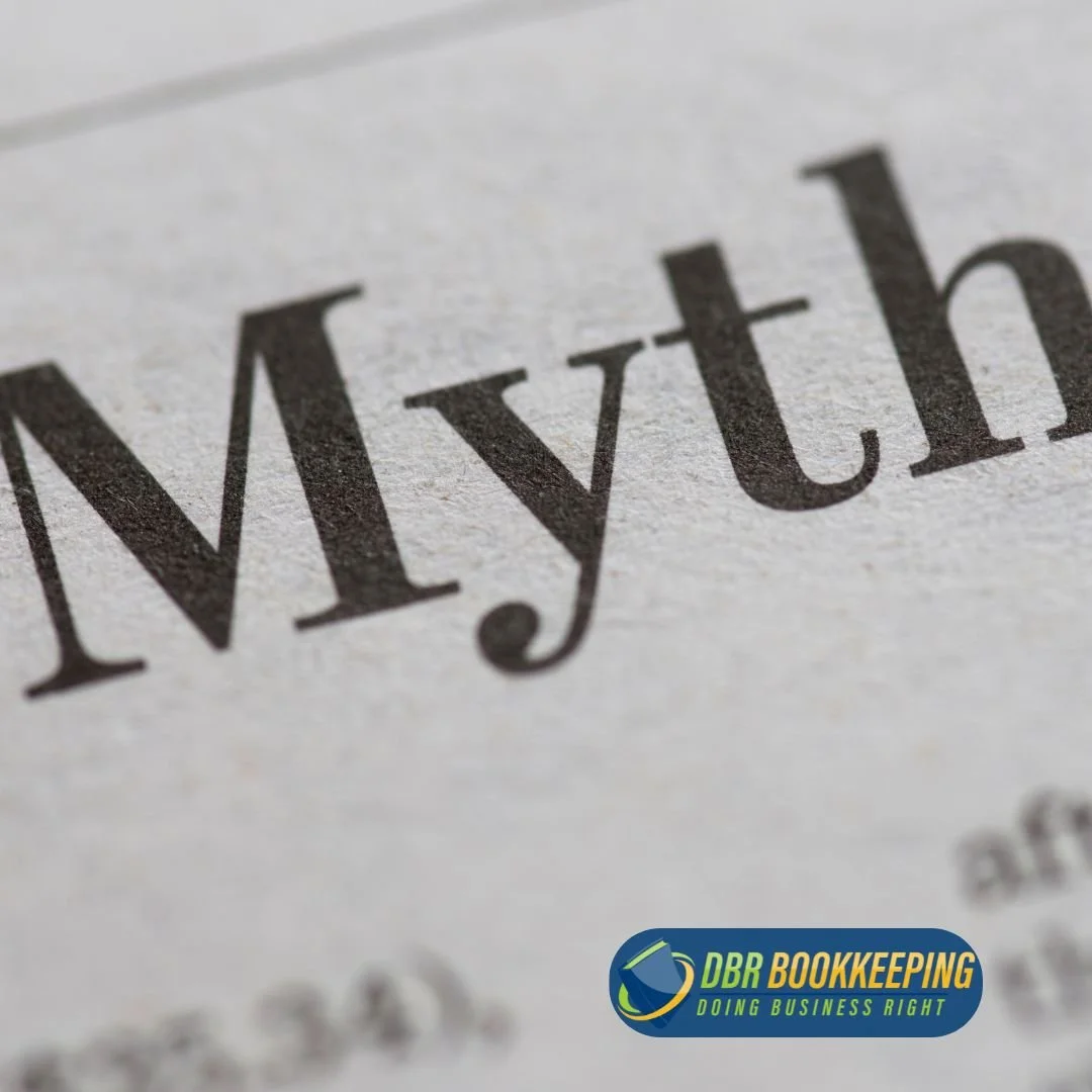 QuickBooks Online vs Desktop: Still Hesitating to Switch? Let’s Bust the Myths