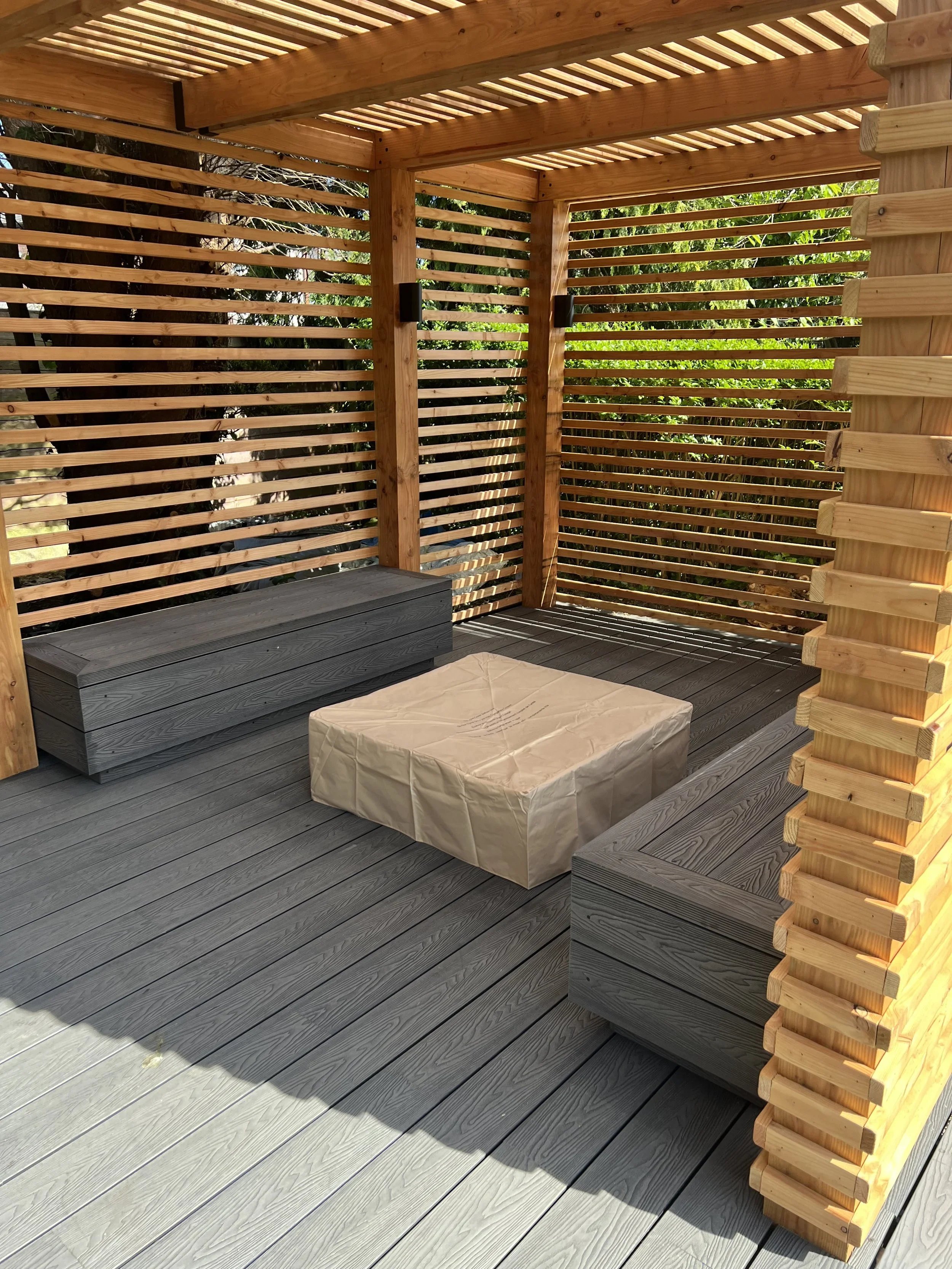 This bespoke pergola and outdoor seating area was designed and handcrafted for a client in Preston looking to create a modern outdoor living space for relaxing and entertaining.