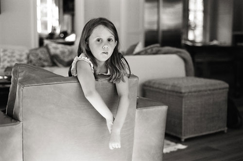 girl in living room photograph by Portland photographer Linnea Osterberg