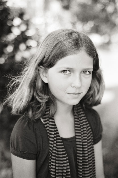 young girl portrait by Portland photographer Linnea Osterberg