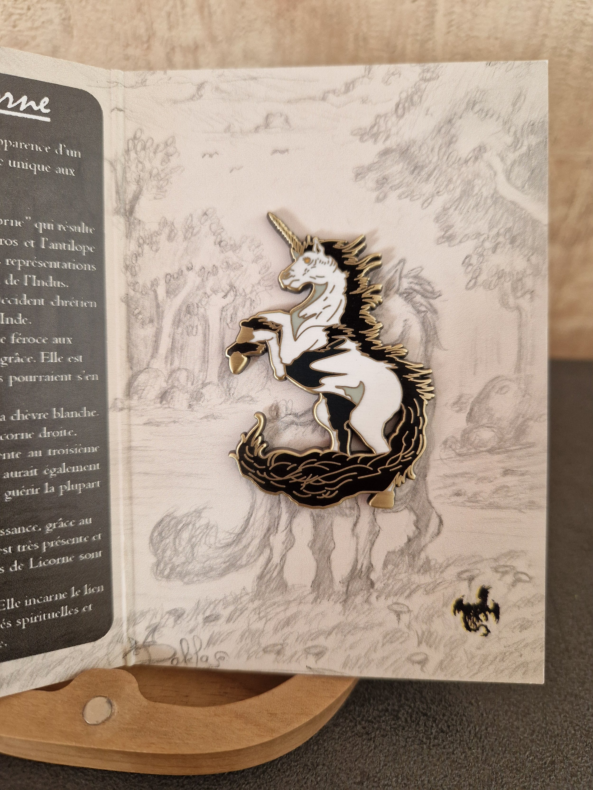Pin's Créatures Mythiques III - La Somptueuse Licorne