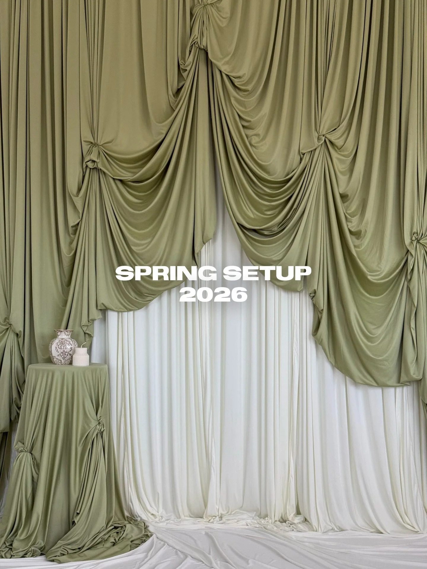 🌸 Spring has arrived at The Visuals!

Our spring setups will be available March 7 - May 29, just in time for Easter and Mother&rsquo;s Day sessions.

✨ Studio Dayglow: giant flower installation
🌿 Studio Paris: green and pink floral setup + green dr
