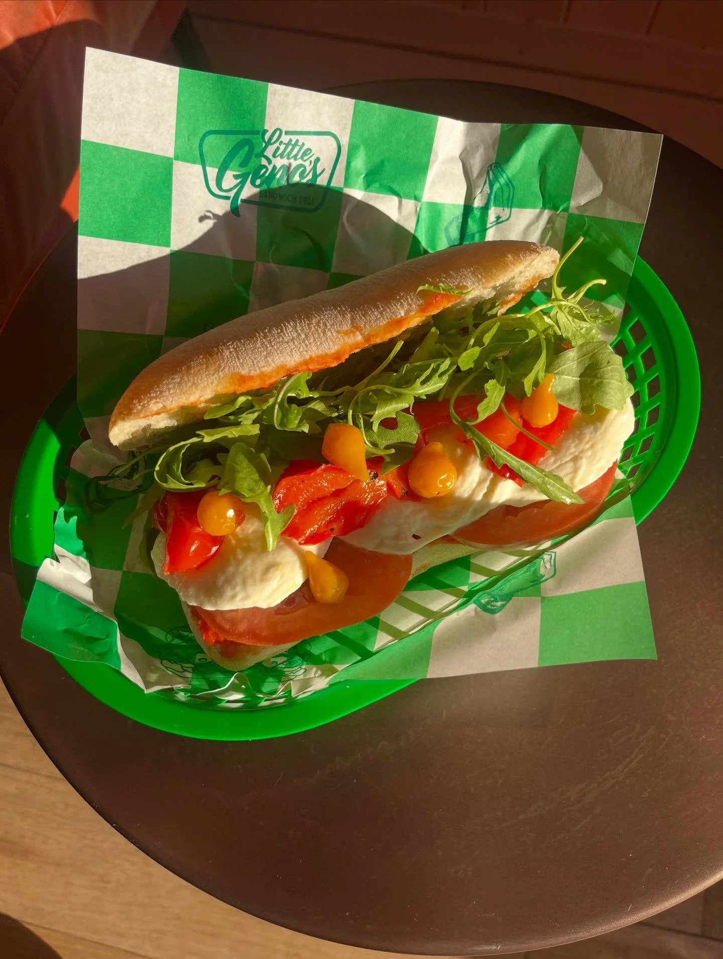 VEGETARIAN ITALIAN
.
.
.
Crusty Ciabatta
Calabrian Chilli + Tomato Sauce
Sliced Beef Tomato
Buffalo Mozzarella 
Roasted Red Peppers + Yellow Drop Peppers
Rocket
Balsamic Dressing