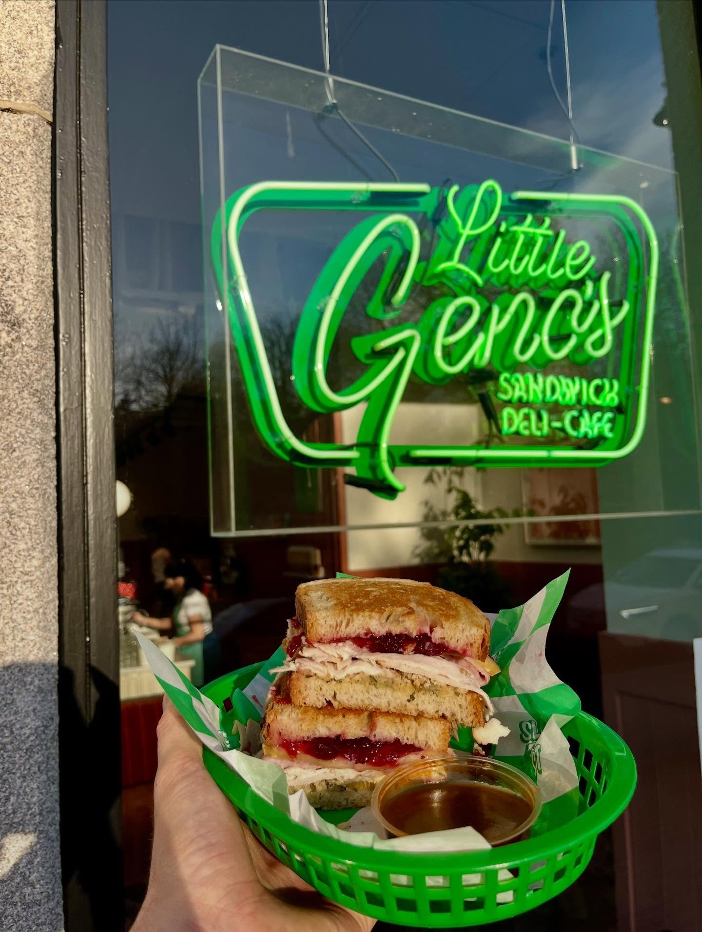 CHRISTMAS SANDWICH 🎅🏼🎄
Toasted Sourdough
Roast Turkey
@jameson_ireland Whiskey &amp; Orange Ham Hock 
Sage + Onion Stuffing
Cranberry Sauce
Whipped Brie Cheese 
With a little pot of Dipping Gravy