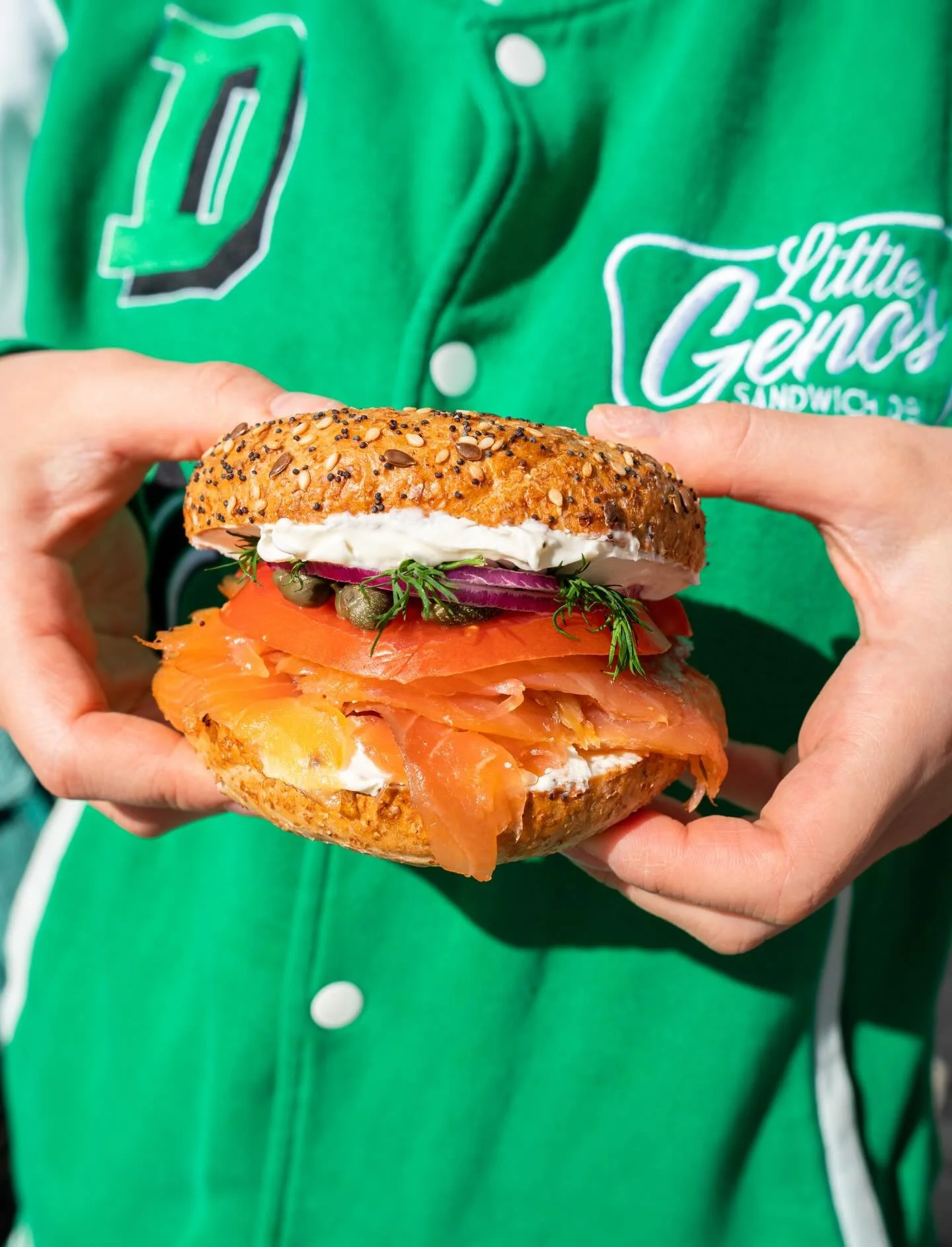 ALL DAY NY Smoked Salmon Bagel 🥯 

Everything Bagel
Cream Cheese
Smoked Salmon
Sliced Tomato 
Red Onions
Capers
Dill 
Lime &amp; Jalapeno Dressing