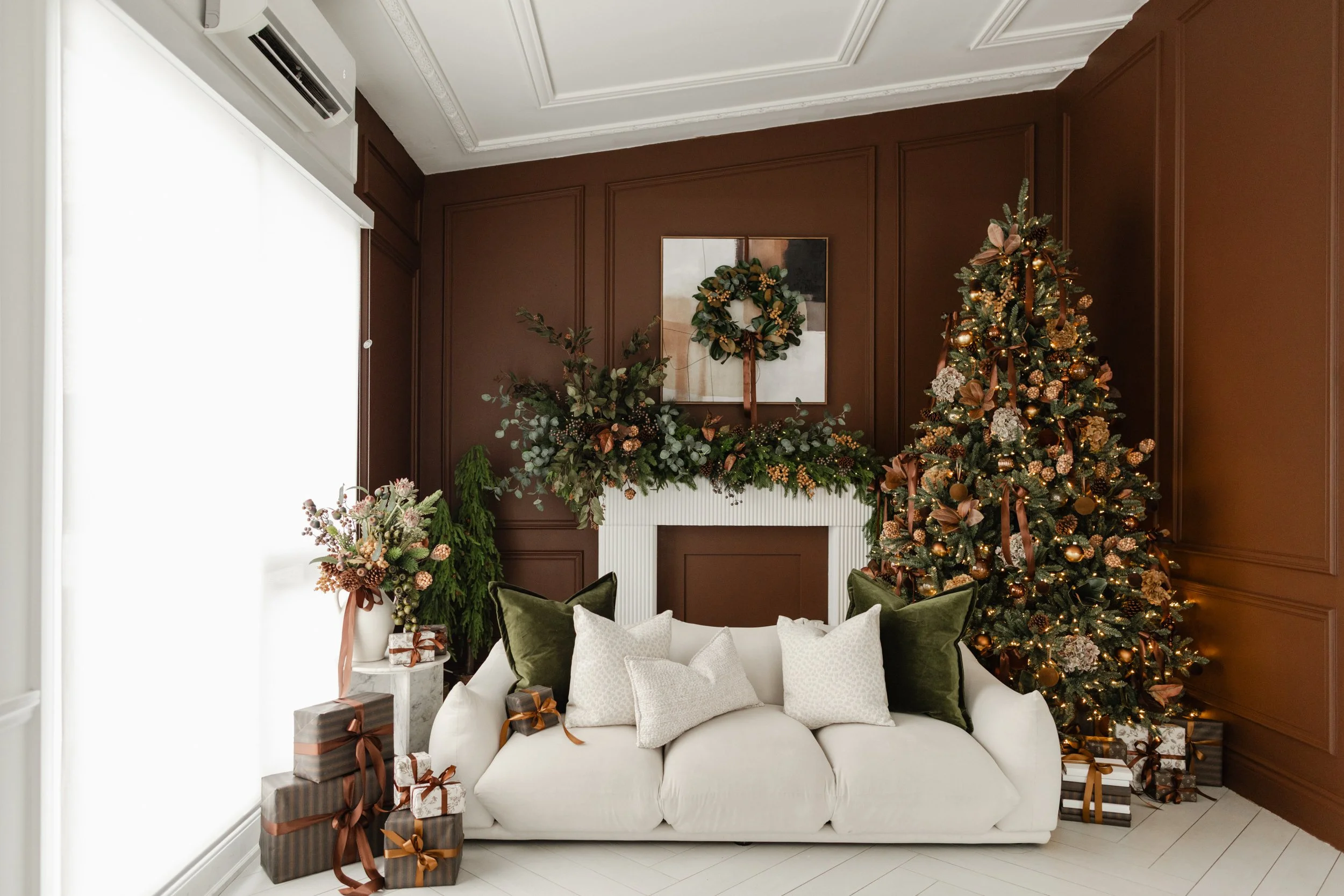 MintRoom_WhiteLoft_EarthyMagnolia_047-scaled.jpg