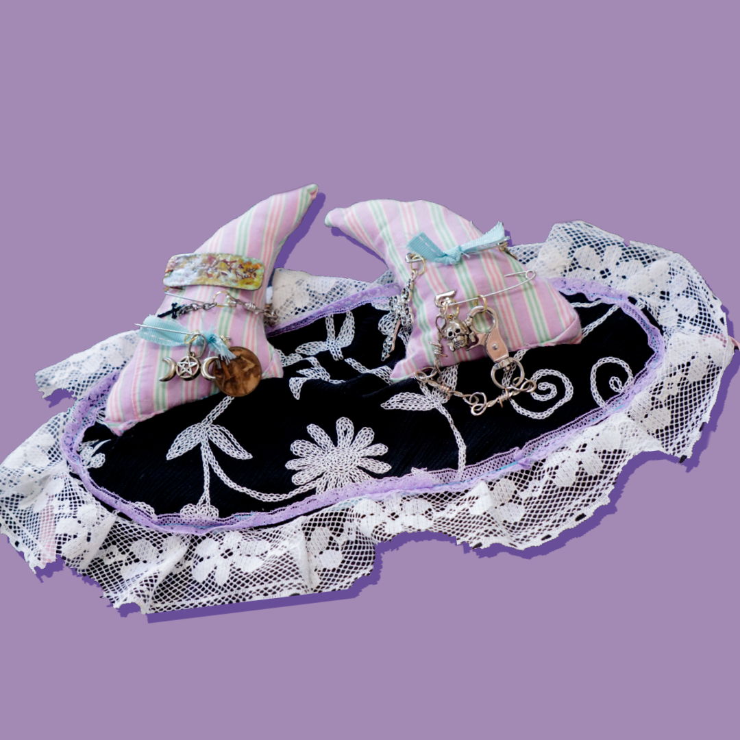 PERSEPHONE HORN BONNET