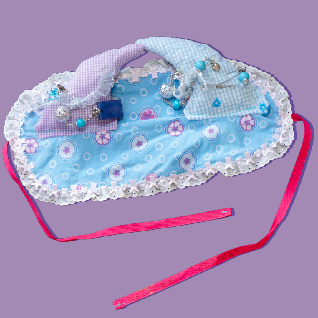 SLEEP OVER HORN BONNET