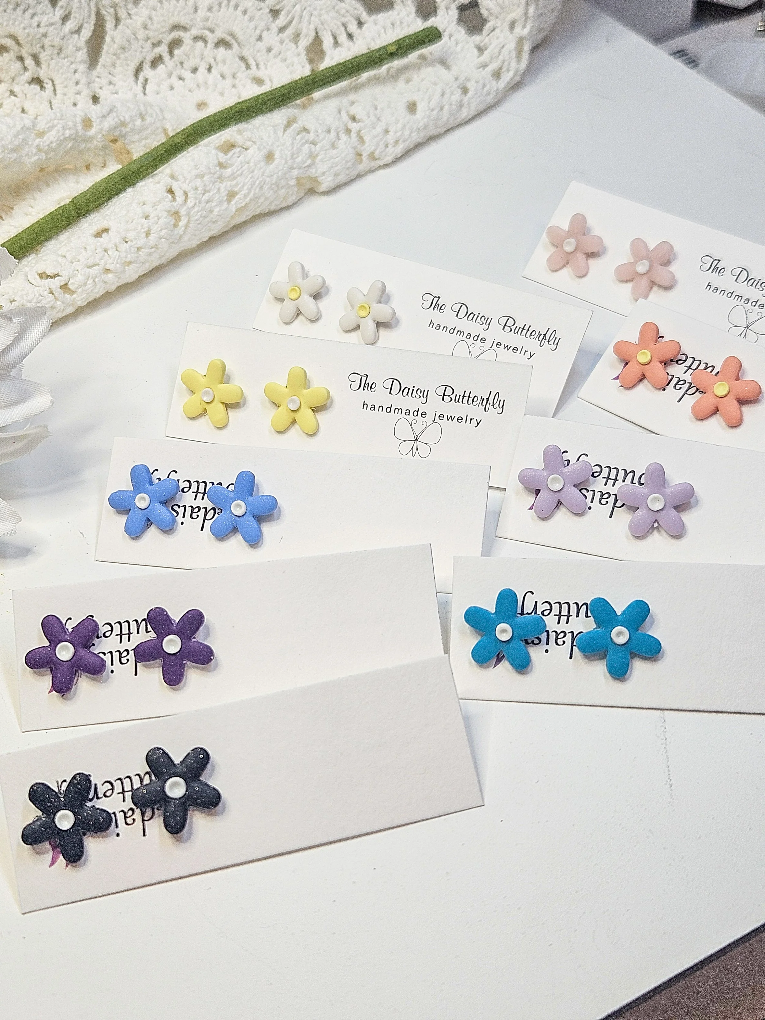 Daisy Flower Studs