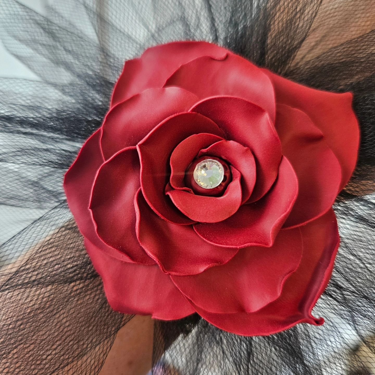 Tonight my oldest daughter is attending her first prom and even let me make her wrist corsage - from clay of course! 🥰

#polymerclayartist #clayroses #promcorsage #wristcorsage #handmade #promkeepsake