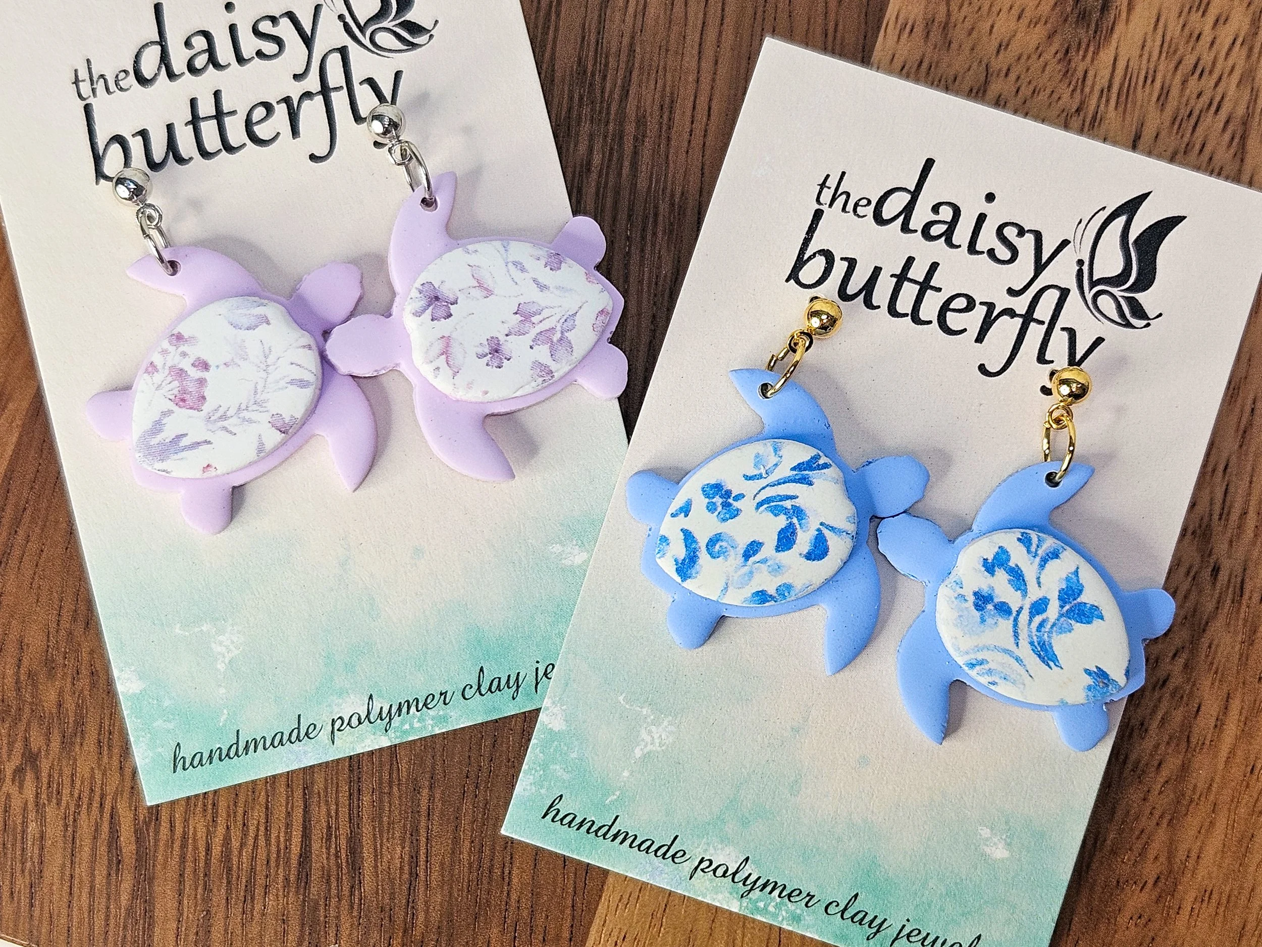 Seaturtle Earrings with Floral Patterned Shells