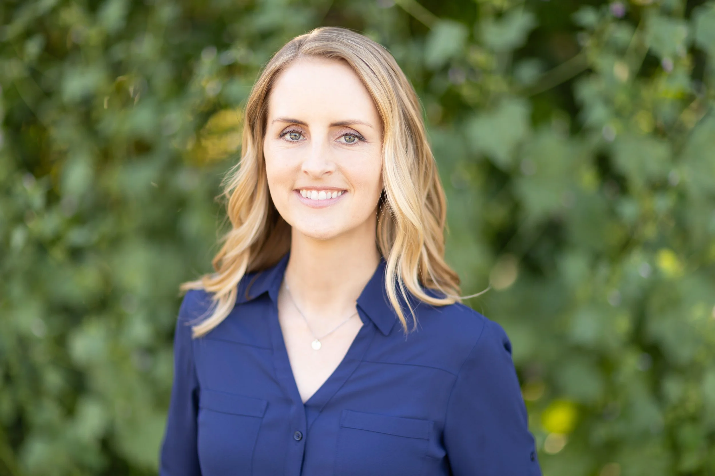 professional close-up headshot Alicia Dabney