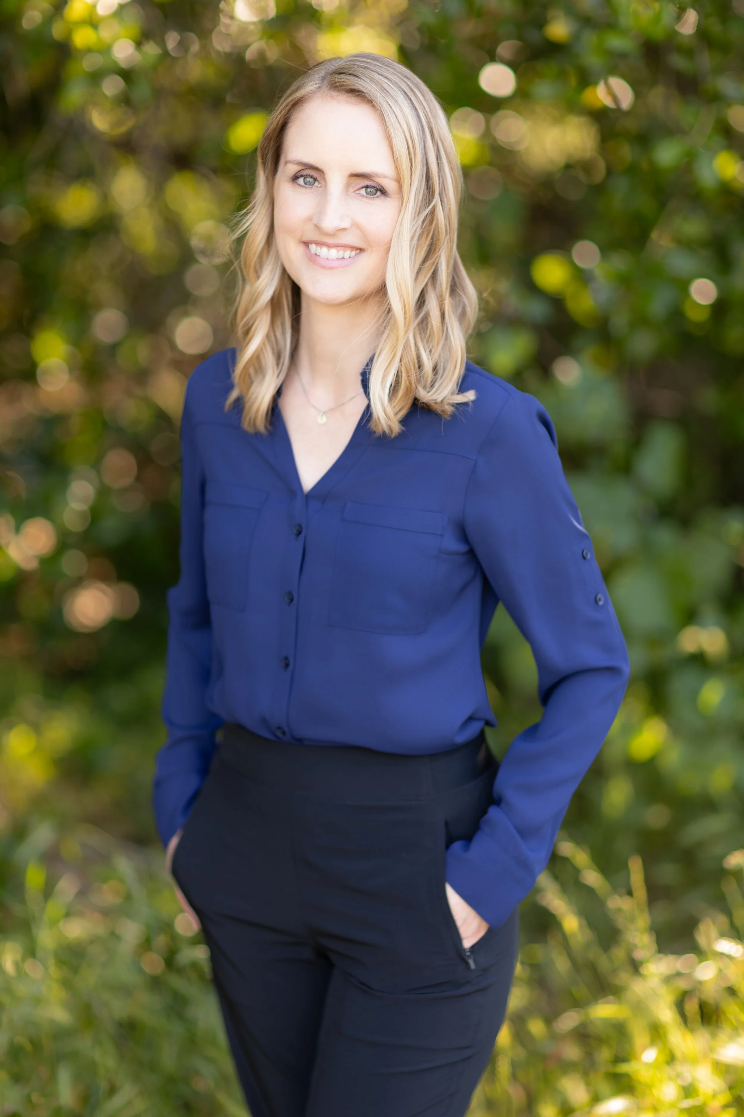 professional headshot Alicia Dabney