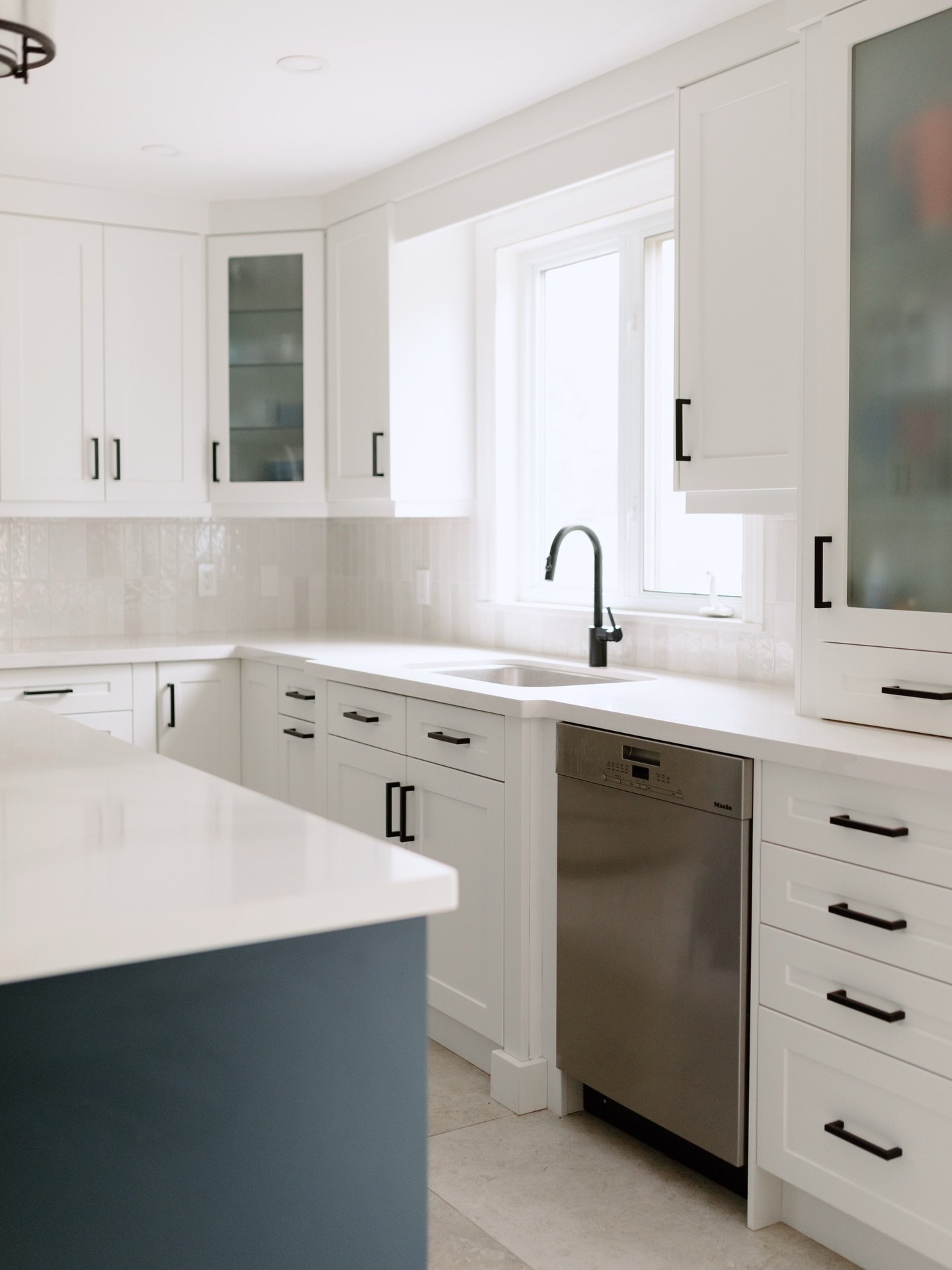 If I&rsquo;m being honest, it&rsquo;s been a bit of a full season over here.

We&rsquo;re human behind the scenes, juggling a lot to bring each project to life. Spaces like this are always a reminder of what it&rsquo;s all for.

Calm, light, and easy