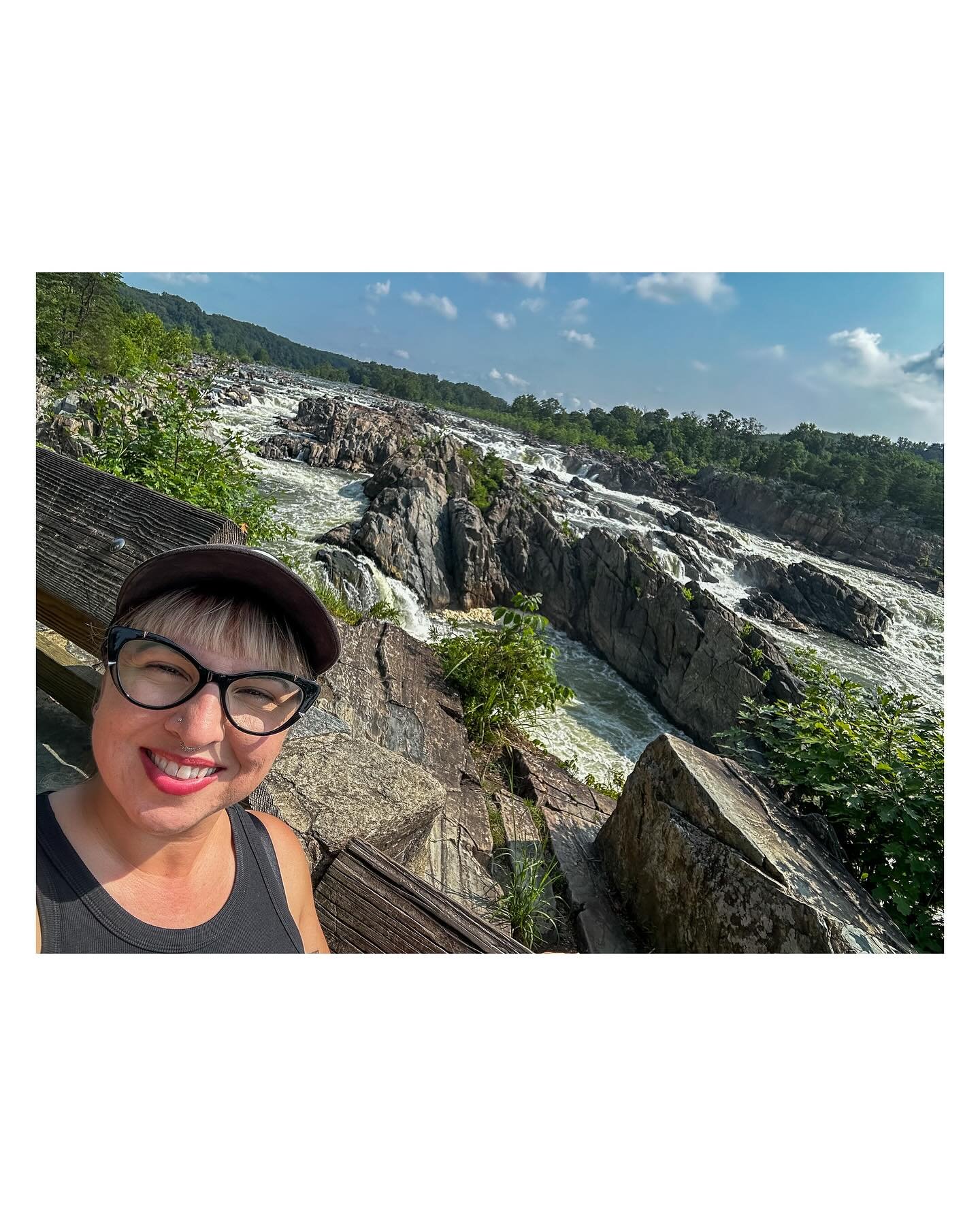 7.12-13.25: Great Falls | Shenandoah NP | Mimslyn Inn

HUGE Thanks to April &amp; Rob for such a fun weekend 🖤
.
.
.
.
.
#greatfallsva #shenandoah #shenandoahnationalpark #mimslyninn #mimslyninnlurayva