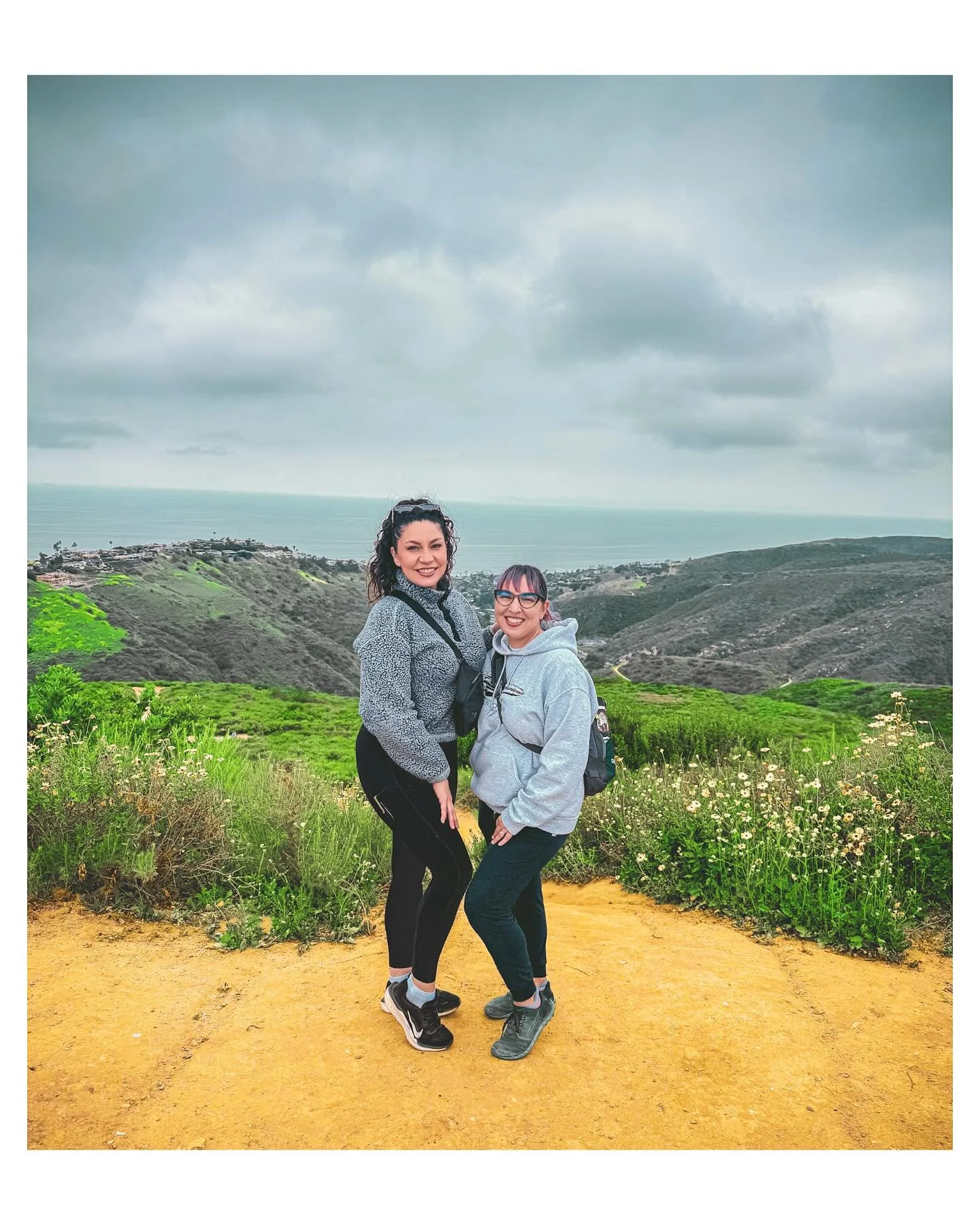 Someone I love and don&rsquo;t typically spend a lot of time in nature with AND we almost always forget to snap pictures cause we&rsquo;re living in the moment when together, is my bestie @ticabonita28 - I&rsquo;m so glad we&rsquo;re working on chang
