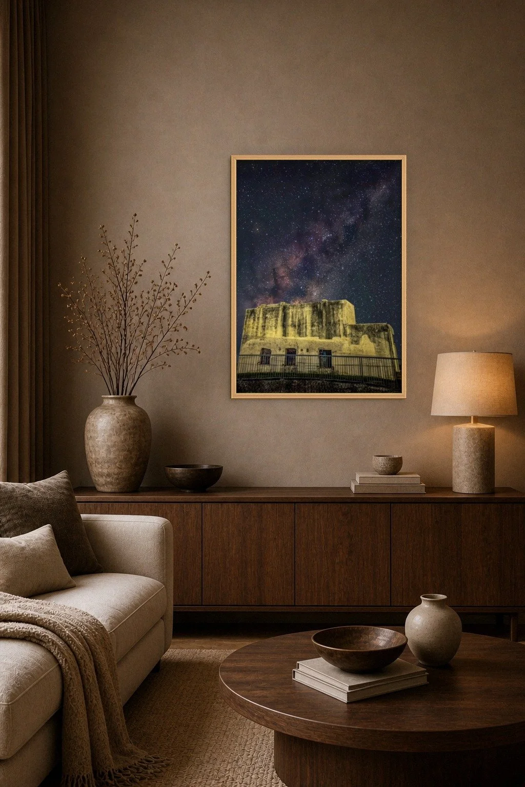 Shepherds-Hill-2am-Milky-Way-66b285f4_clean__room-oak.jpg