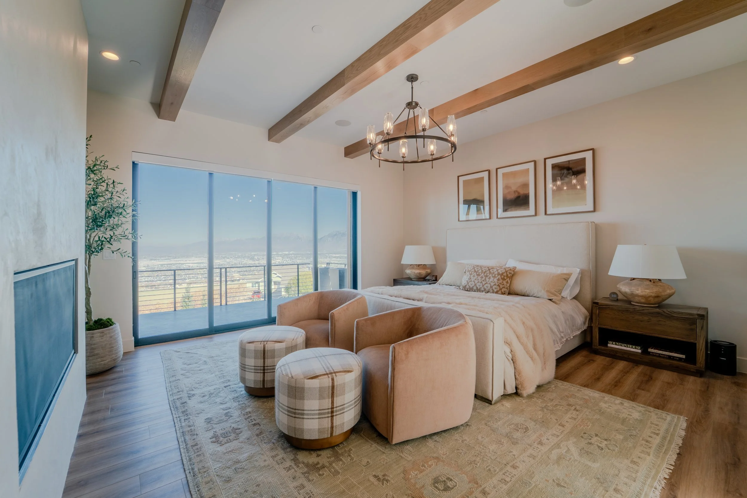 Owner Suite 1_Sage Homes.jpg