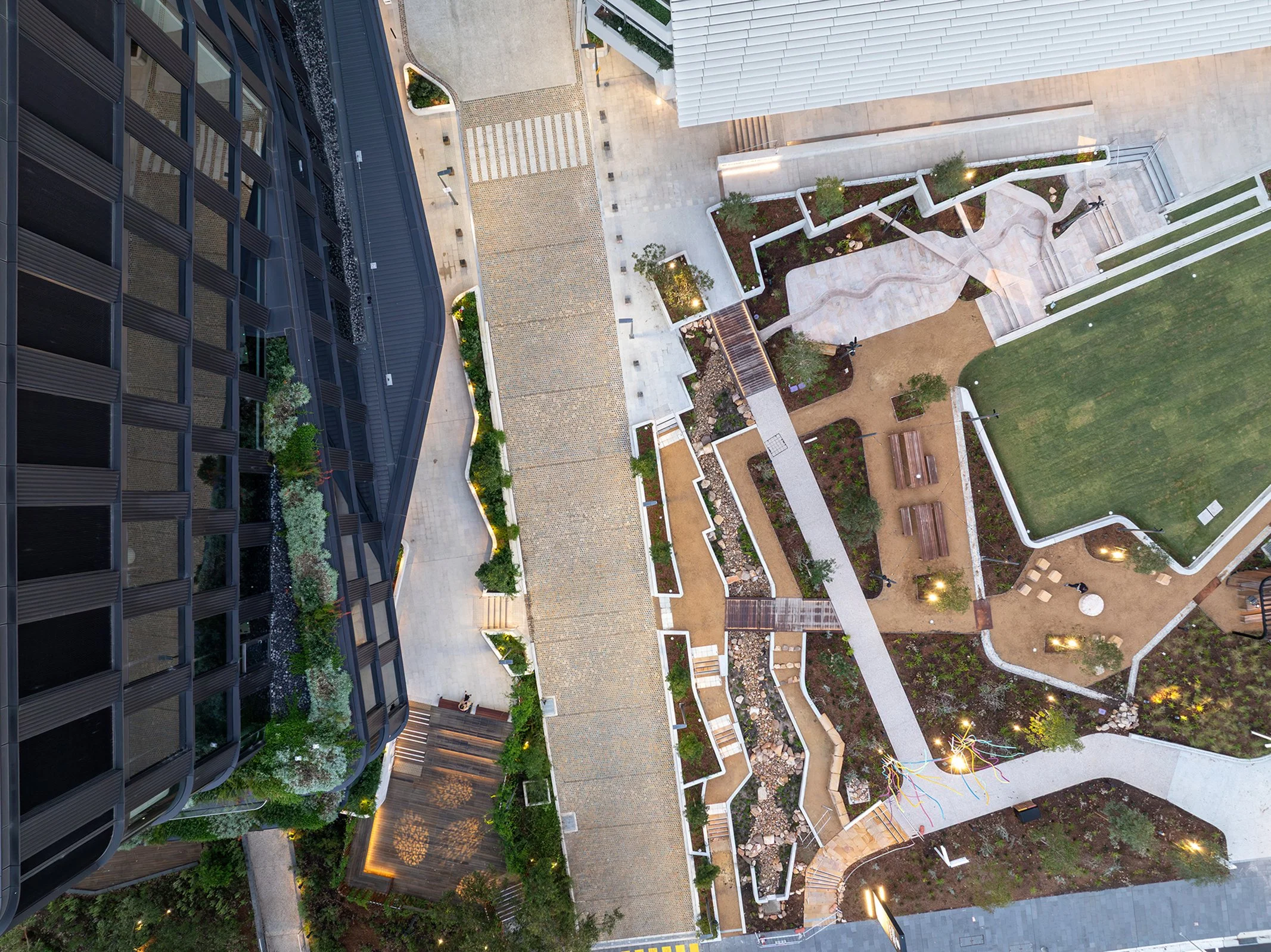 MPark Johnson & Johnson 3XN