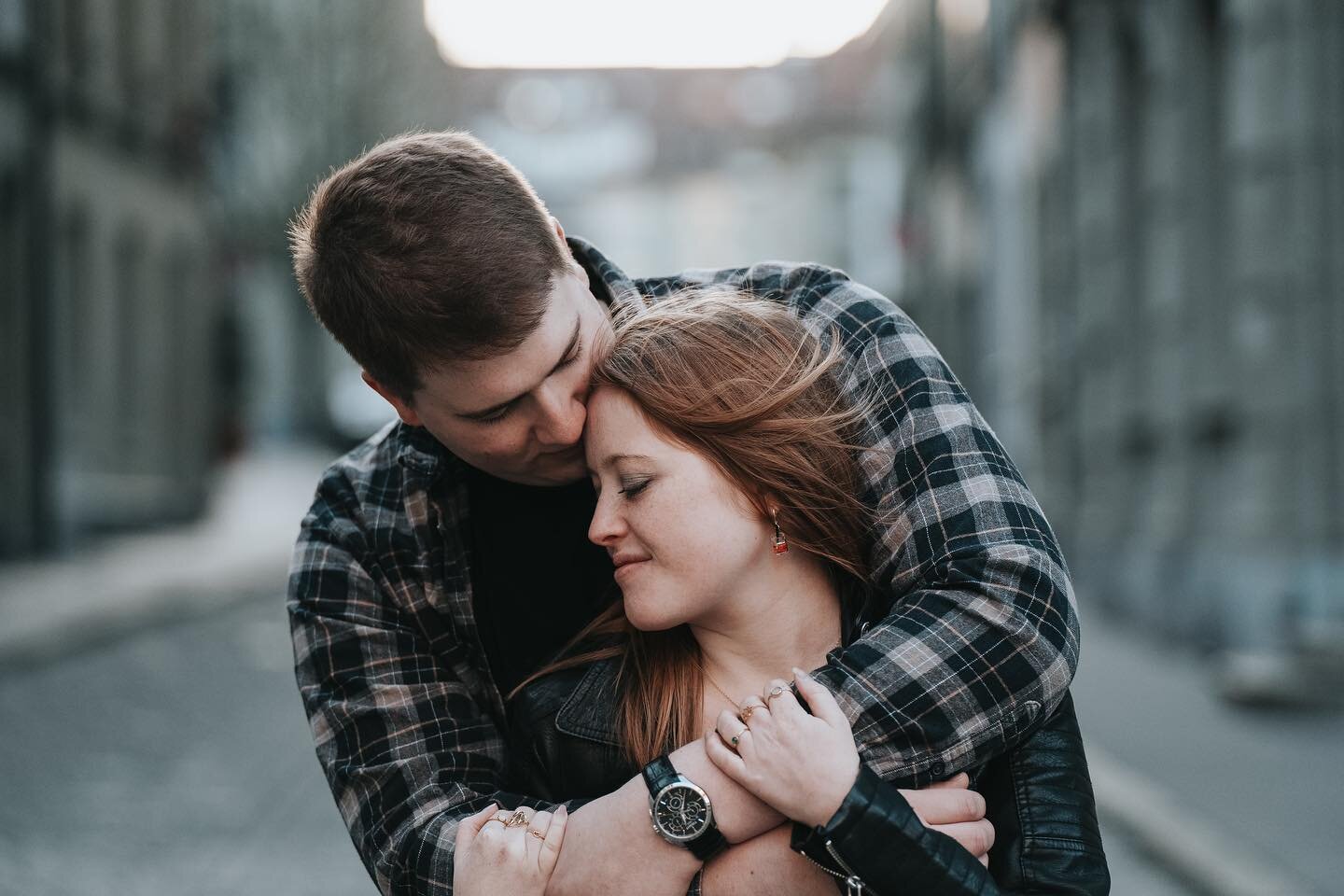 One of my favorite shots from the last couple photo shoot🥰

#bern #coupleshoot