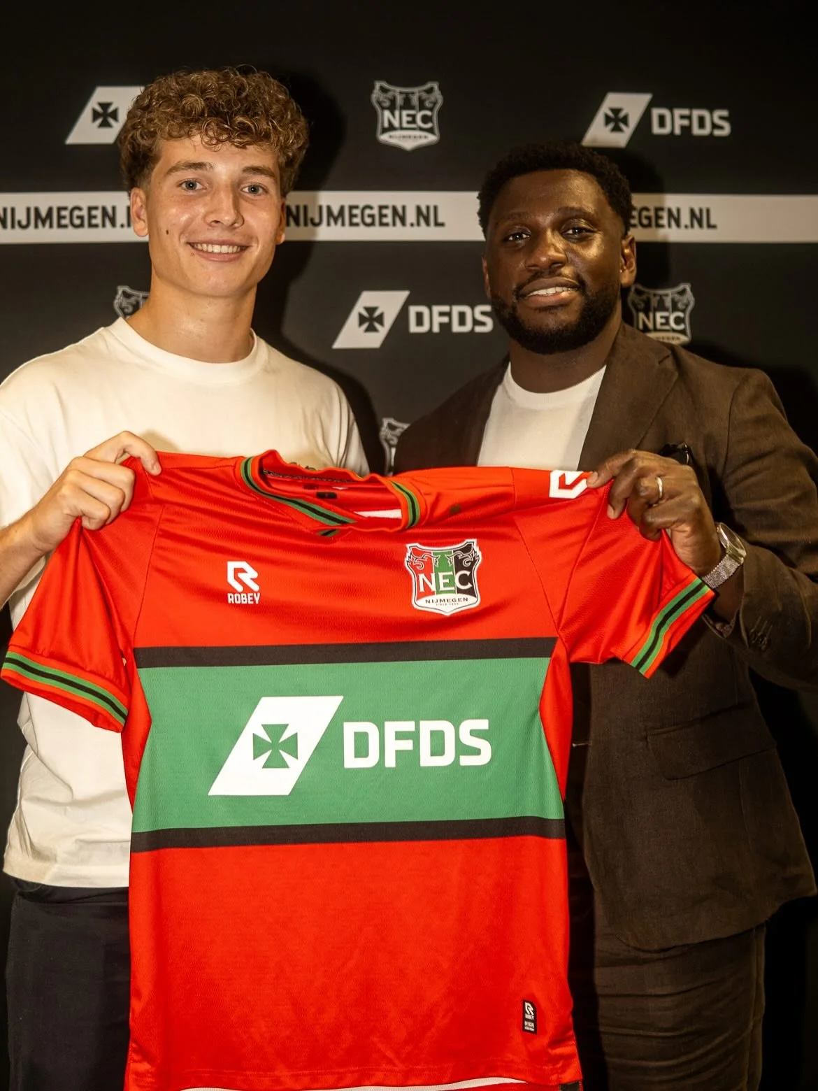 We are proud to have guided Douwe Vernooij from Willem II to NEC Nijmegen.

@douwevernooij 

A new journey, guided by faith and led by purpose. Let&rsquo;s go.
#NSA