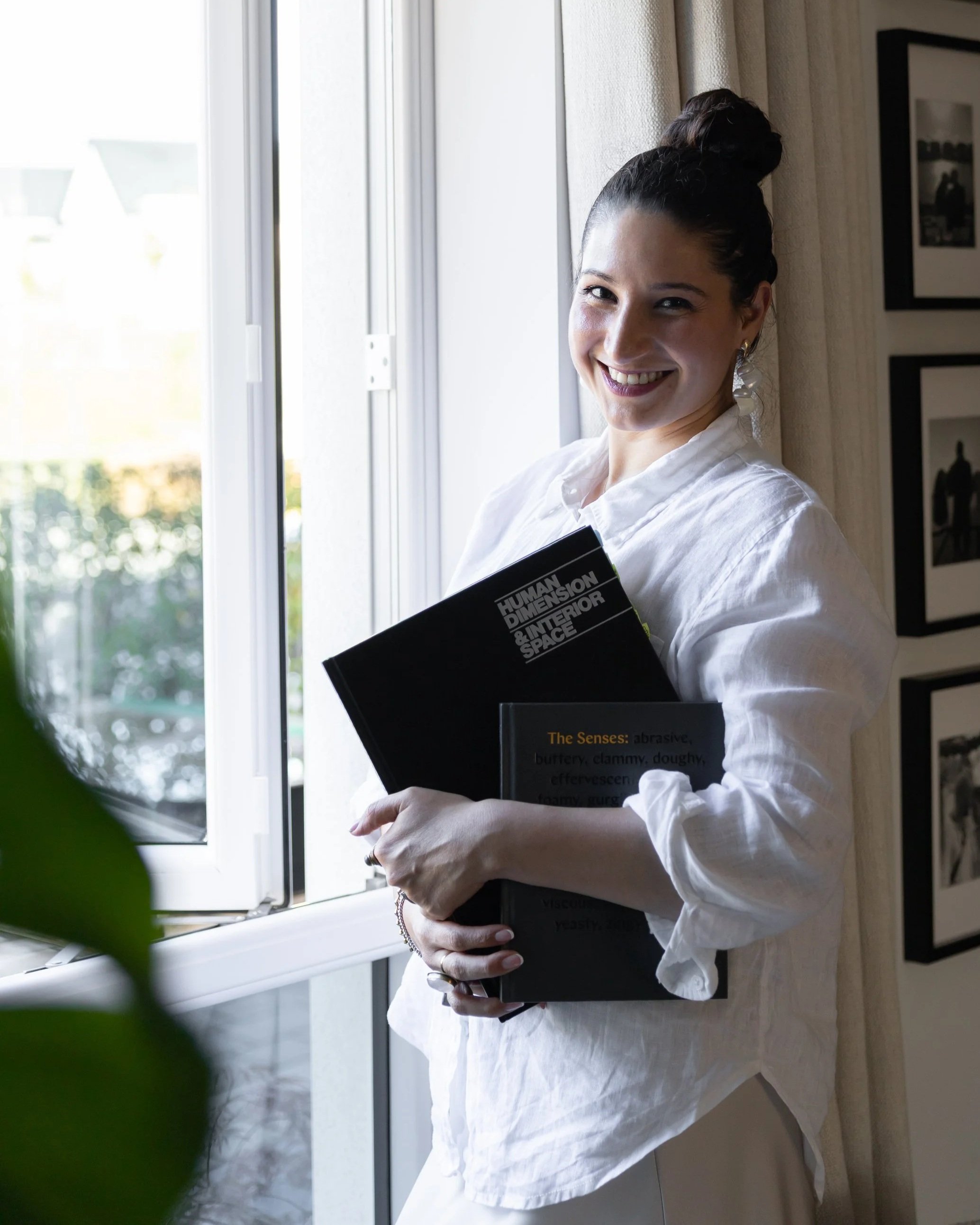 Yareli Ruiz, founder of IKI Spaces, providing occupied home staging and pre-sale consultations for homeowners across Wicklow, Dublin and Wexford.