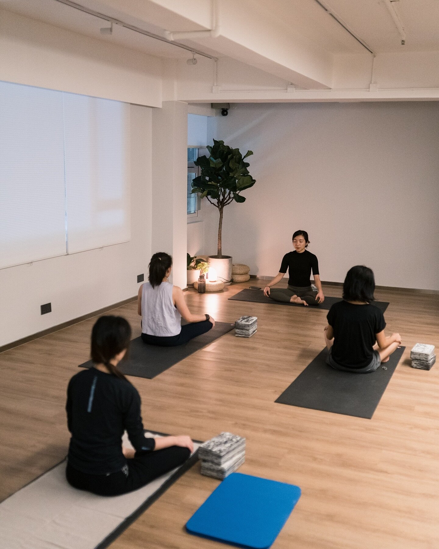 &ldquo;I meditate so that I can inundate my entire being with the omnipotent power of peace.&rdquo;-Sri Chinmoy 

#YogaClass #YogaJourneyHK #ProfessionalYoga #hkyoga #hkyogastudio #yoga #hkyogateacher #yogainspiration