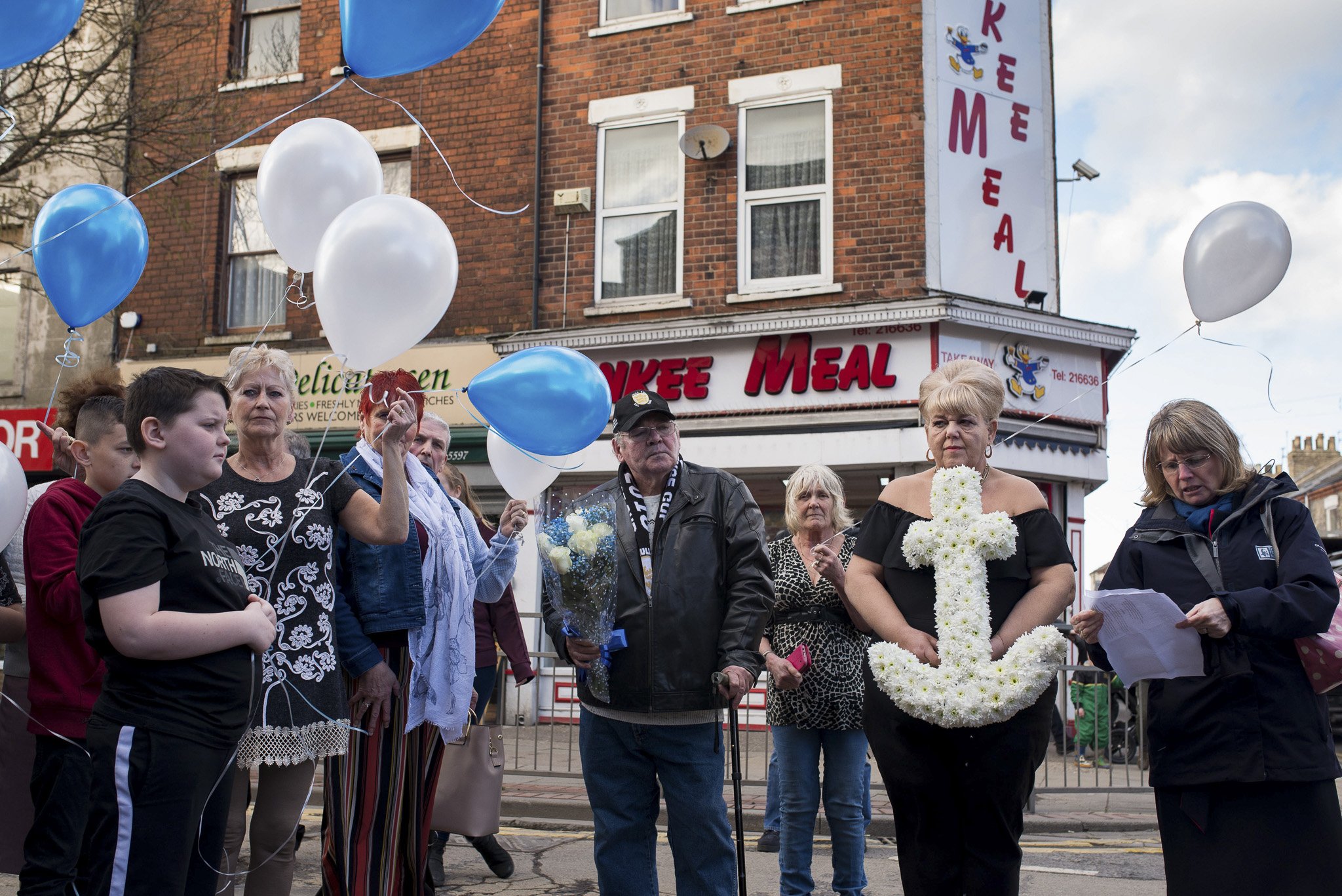 Rayners holds a memorial for the lost trawler the Gaul. The whole of Hessle Road brought to a stand still for a minutes silence.