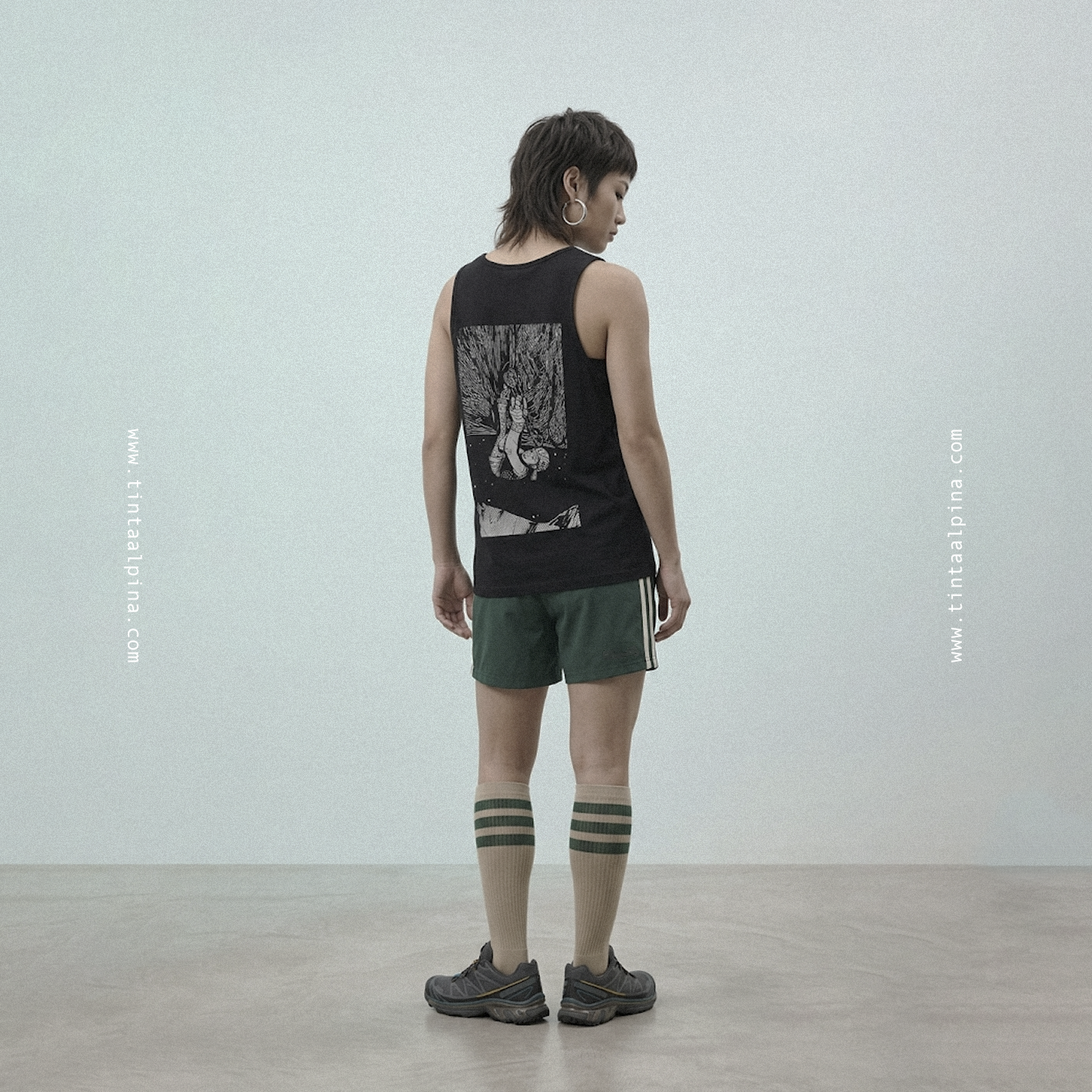 MODEL-ESQUENA.png