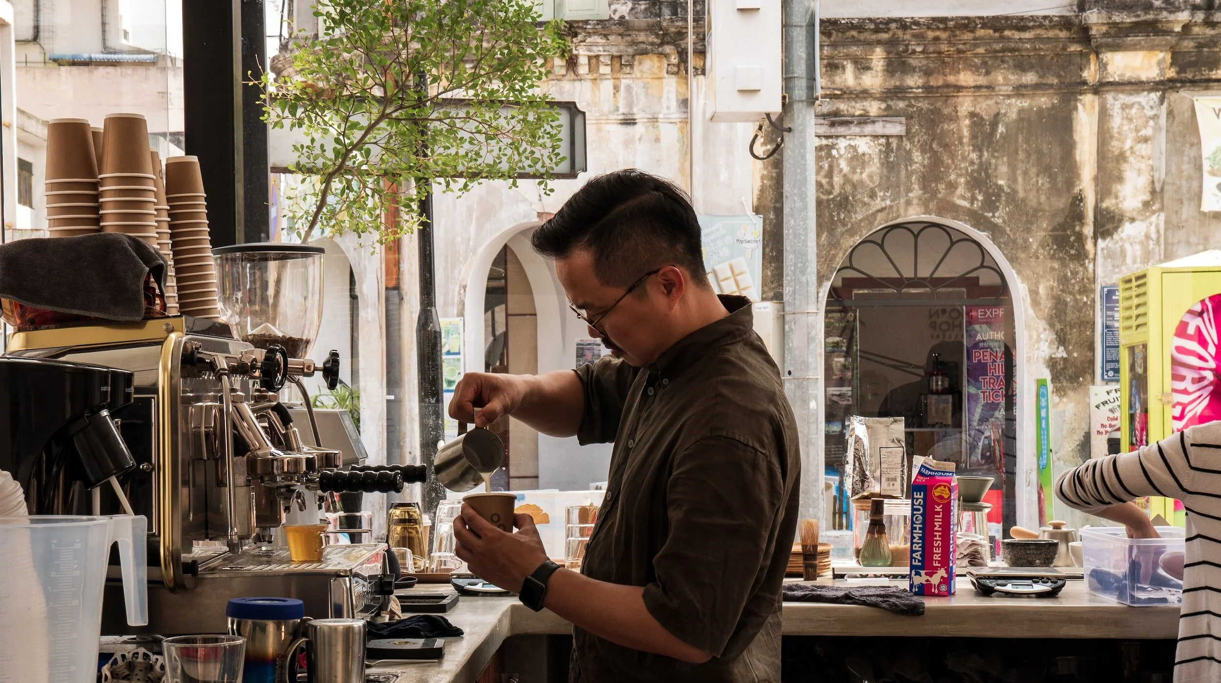 Do you Tip in Portugal? The Ultimate Guide to Tipping in Restaurants