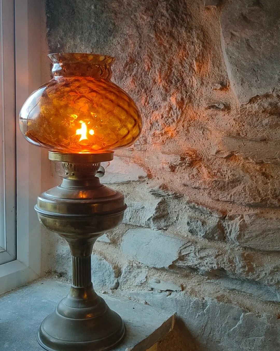 Does anyone else actually use paraffin lamps?

I've heard mixed things about their safety... But there's no denying their beauty.

(&pound;5 charity treasure)

#livelikeamammal
#interiordesign
#renovation 
#cornishstonecottage
#restoration 
#design
#