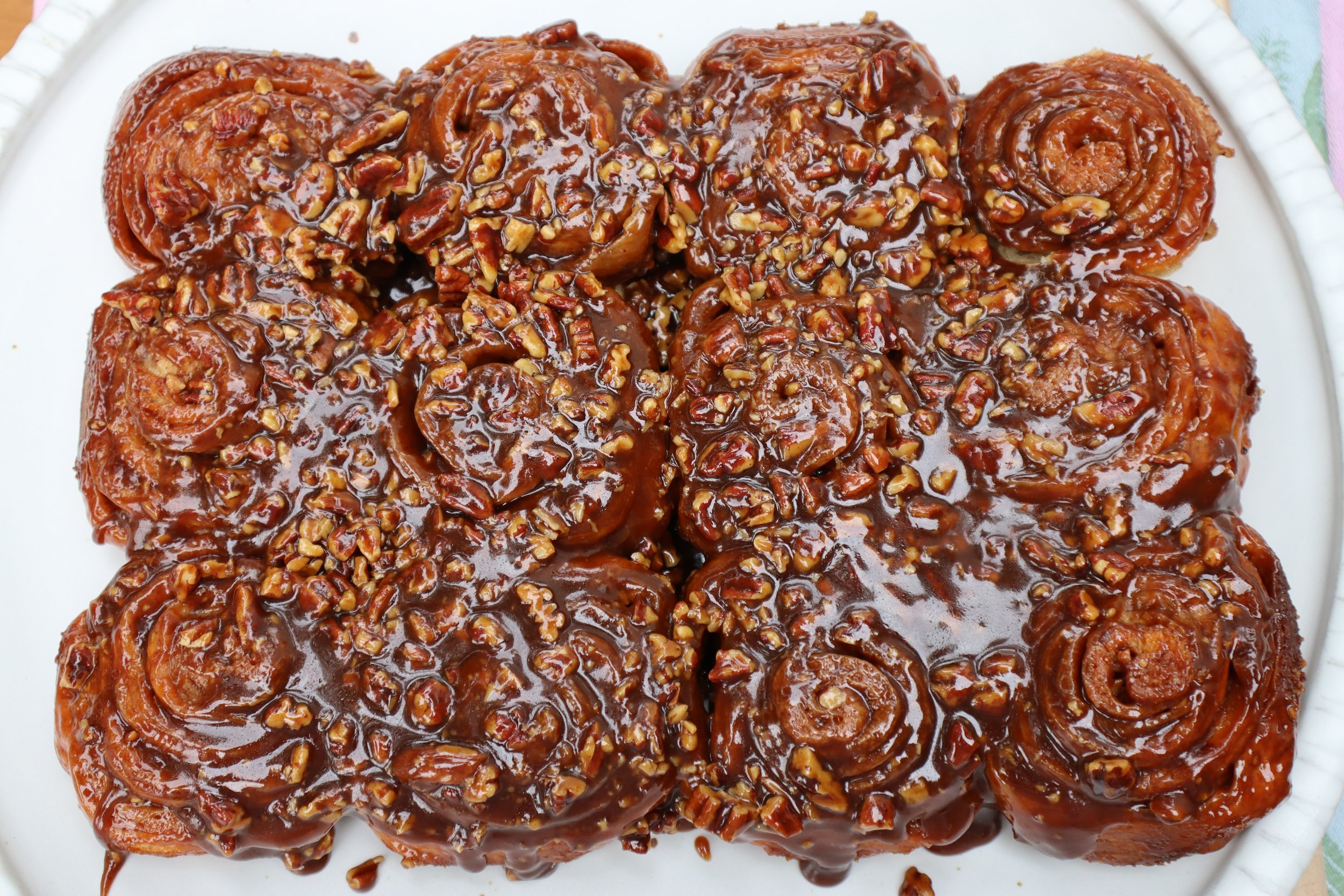 The Best Caramel Pecan Cinnamon Rolls/Sticky Buns — Soft, Gooey, and