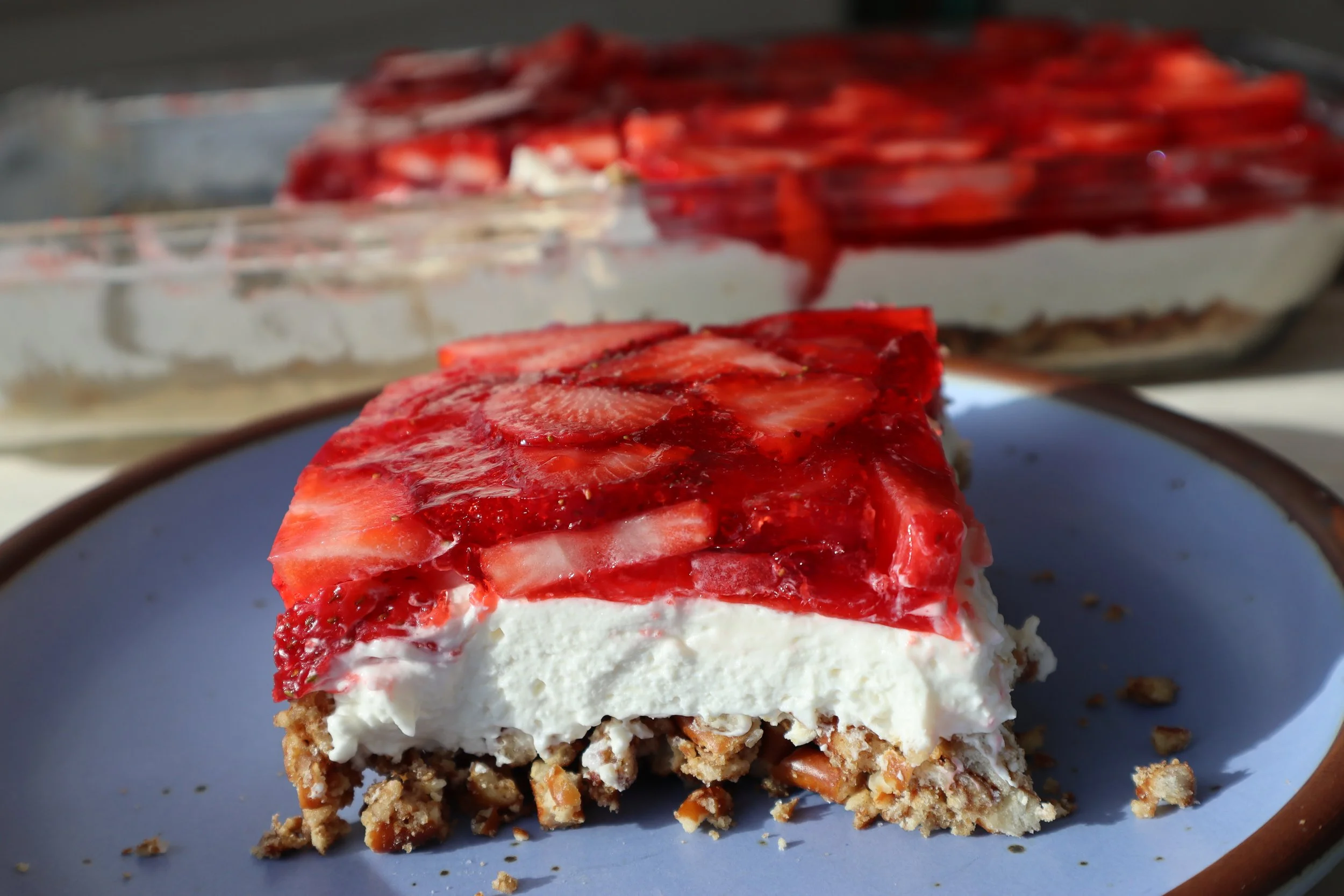 Strawberry Pretzel Salad Recipe