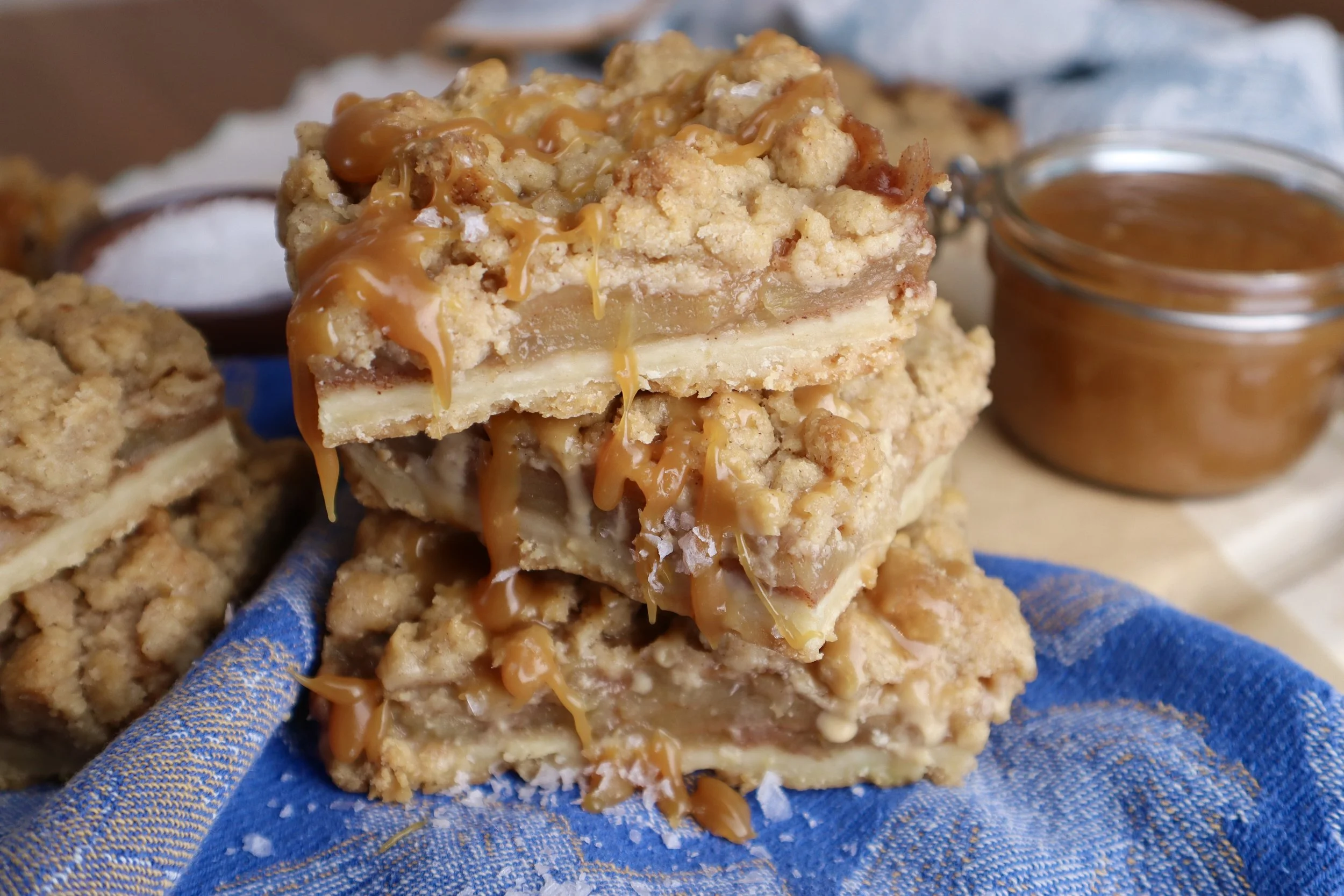 Apple Crumb Bars