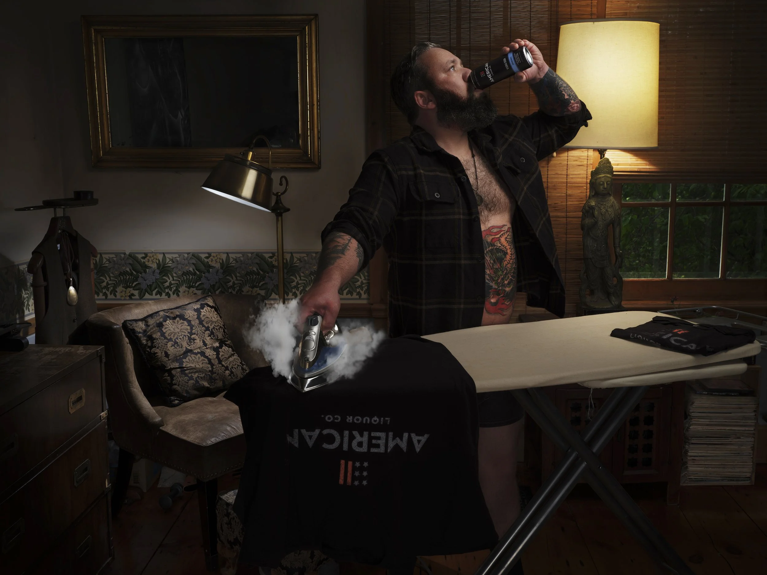 AmericanVodka_portraits_MultiTasking.jpg