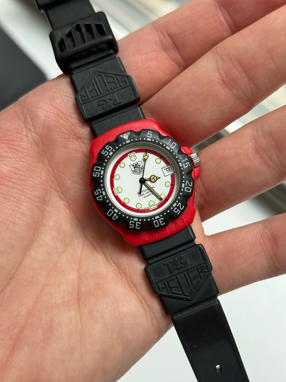 O17615 TAG HEUER Formula 1 385.513/1 時計 TAG Heuer Formula 1 White Men's Watch - 385.513/1 for sale