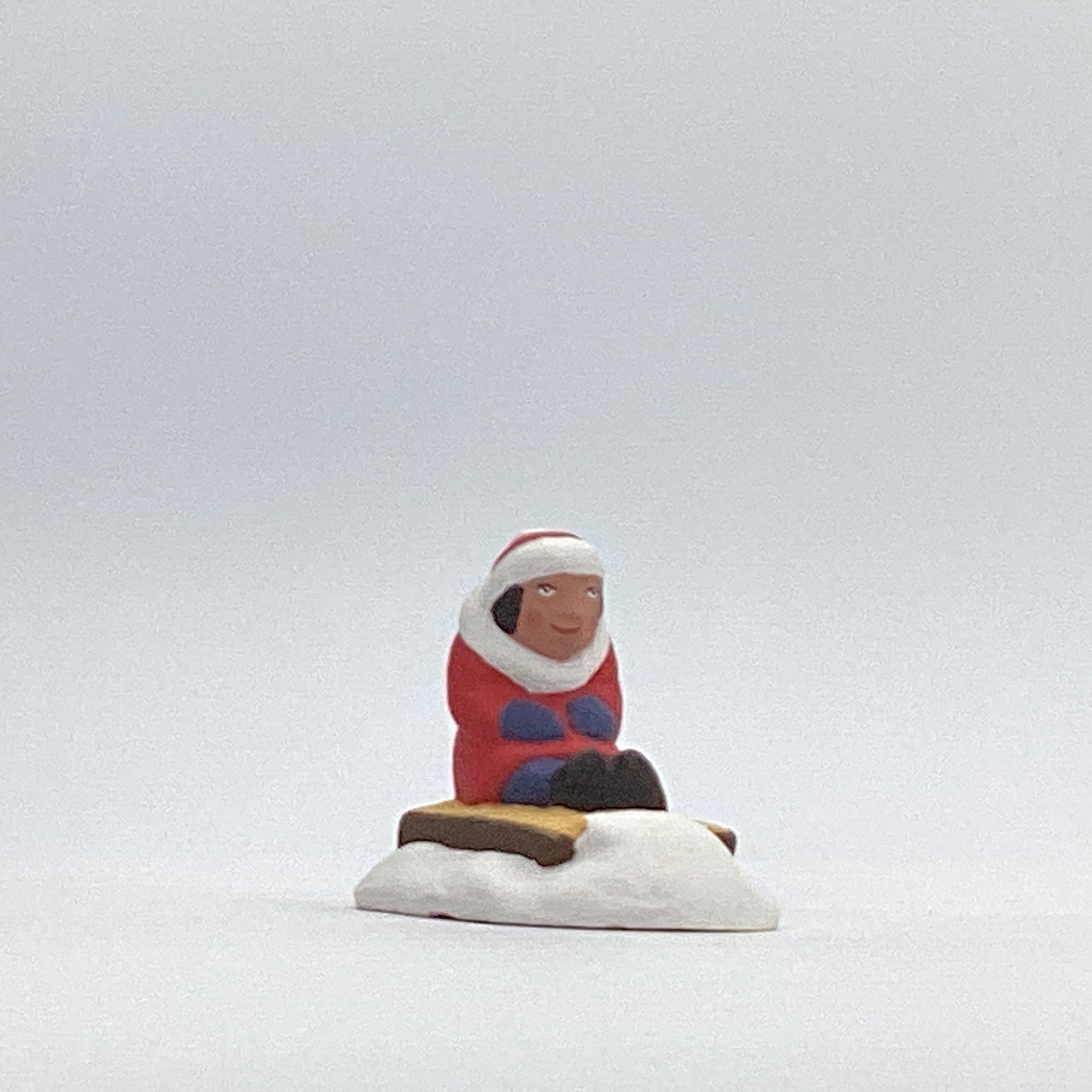 Fillette en traîneau