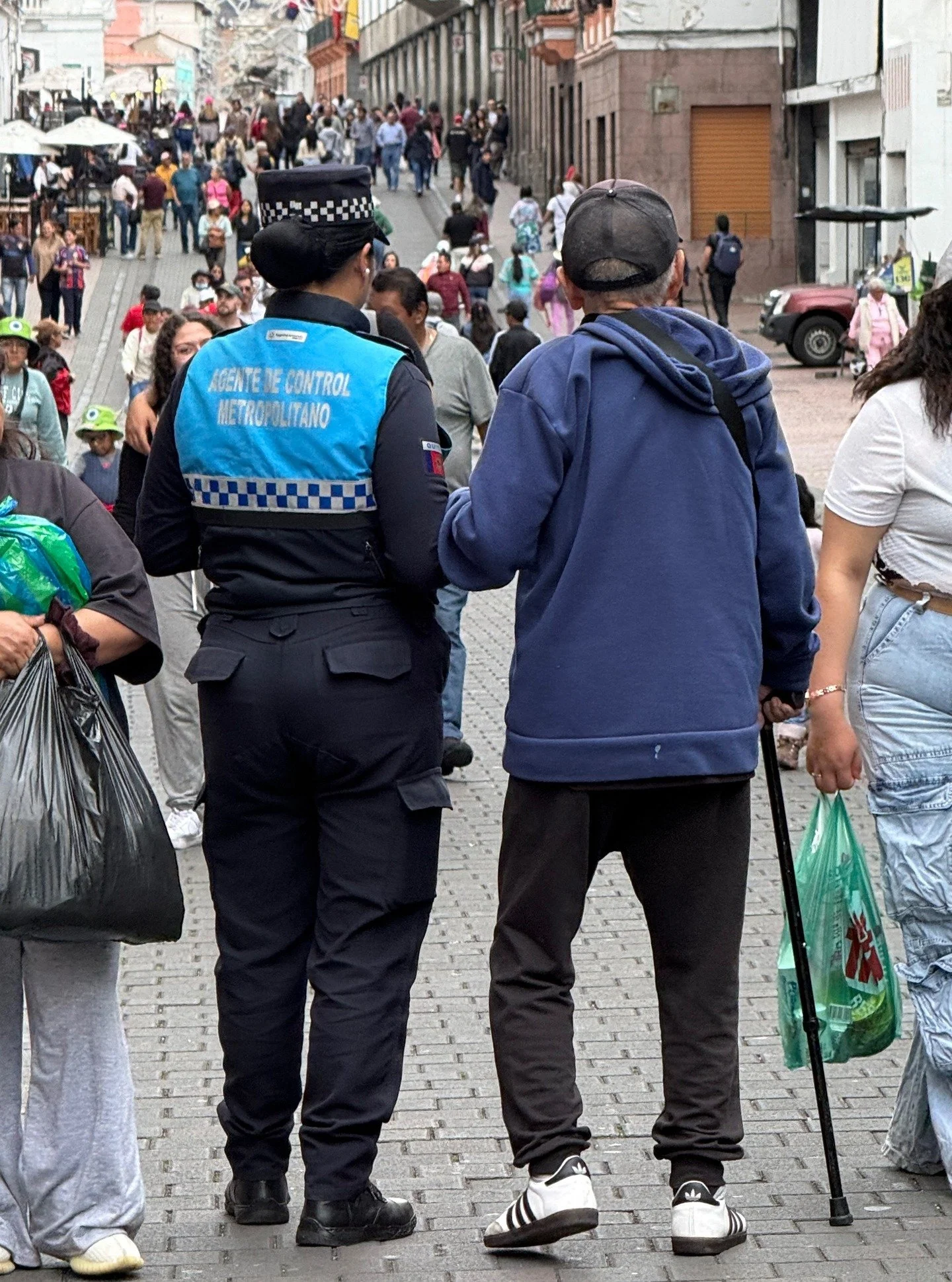Quito, Ecuador, December 2025

DumboTeixeira&copy;️

#Ecuador #StreetPhotography #EverydayEcuador #Quito