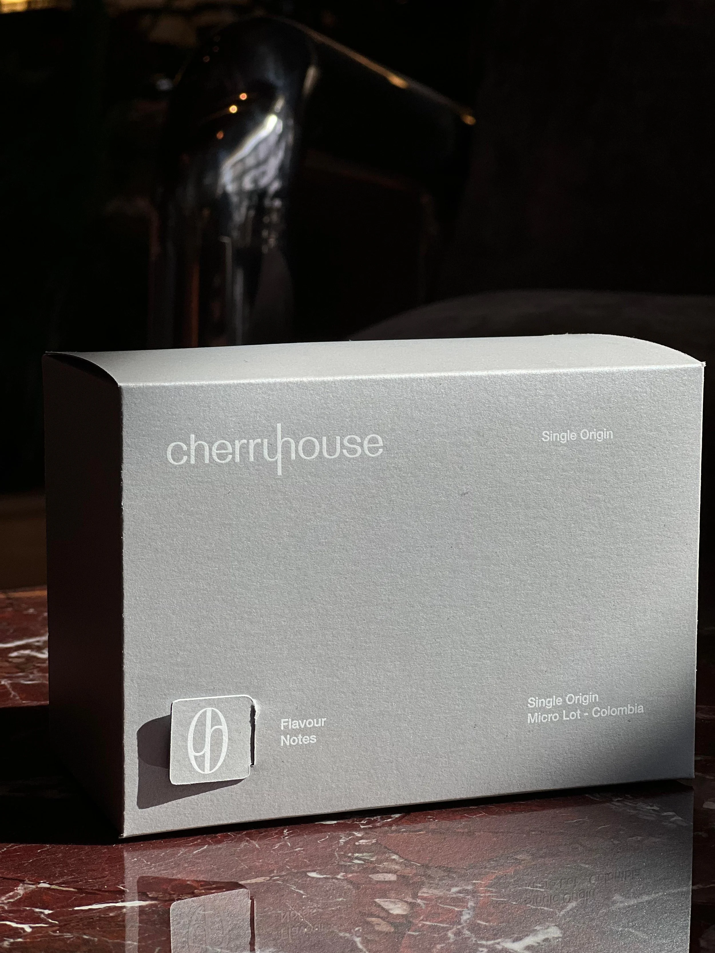 minimalist-coffee-box-design-cherry-house.JPG