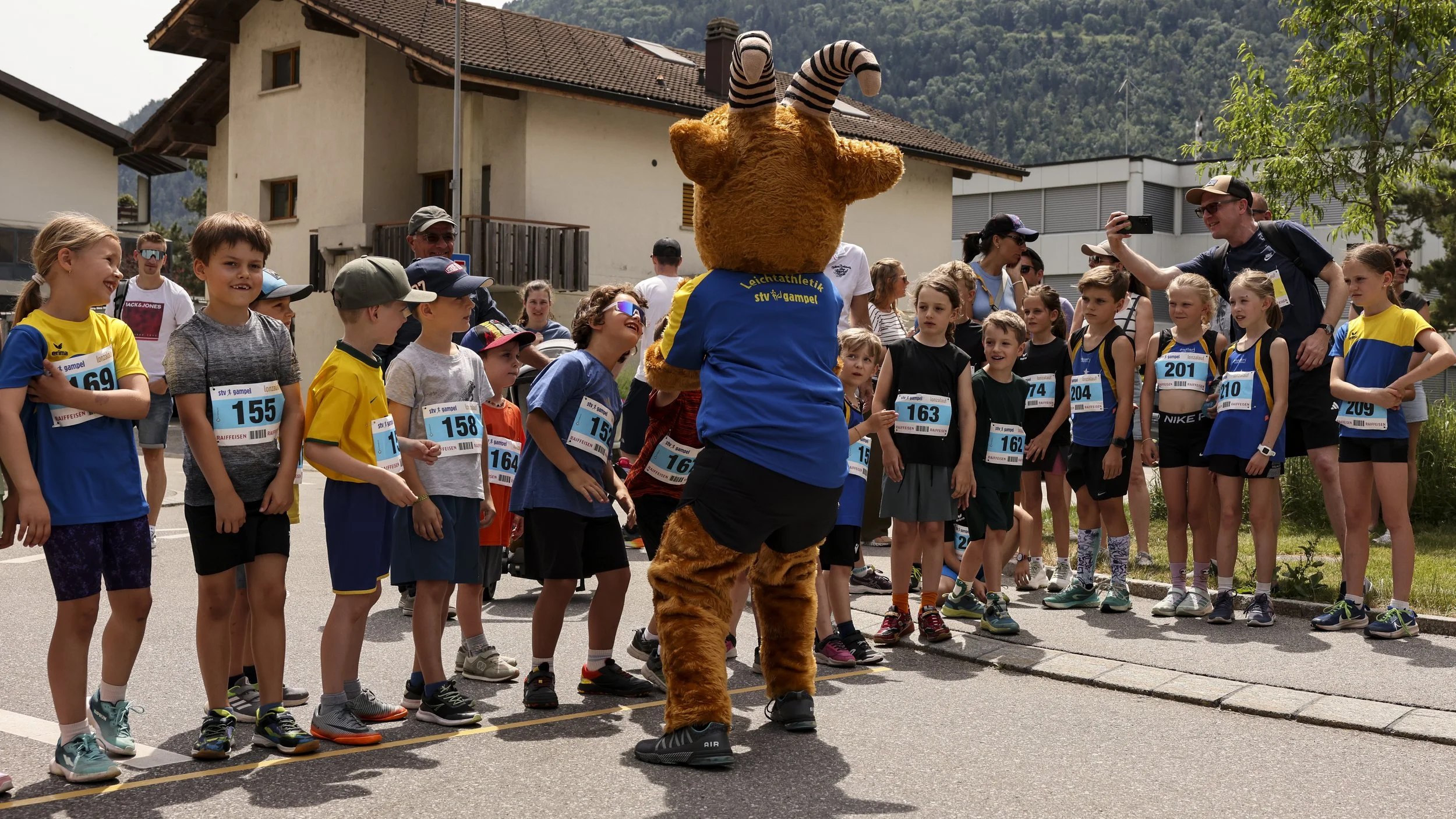 Best Lonzalauf Kids_Plausch_Preise-23.JPG