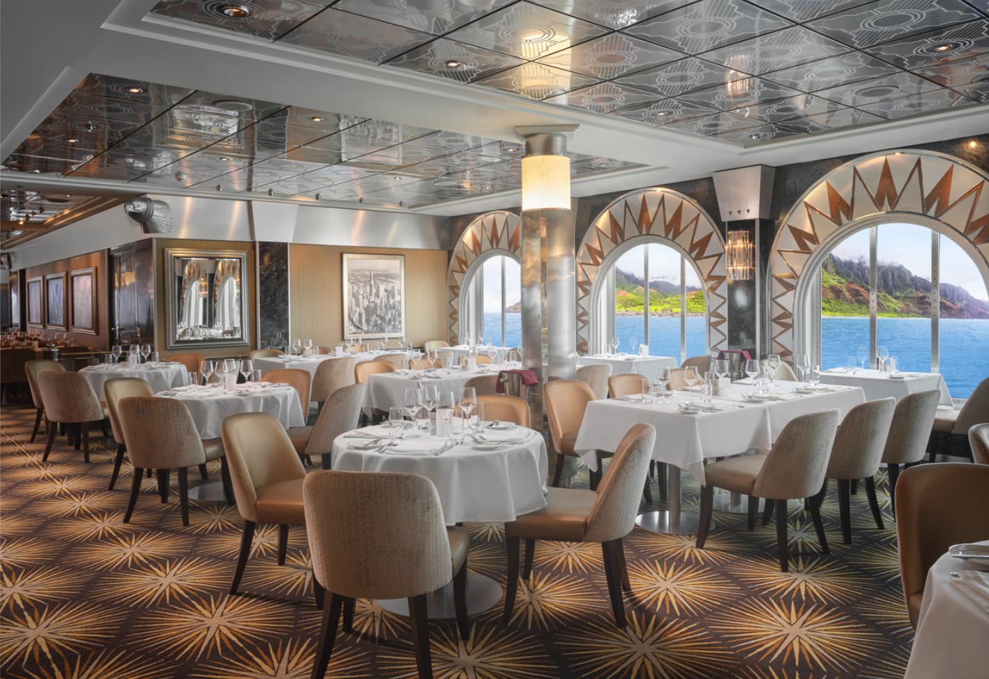 Skyline Dining Room ©&nbsp;NCL