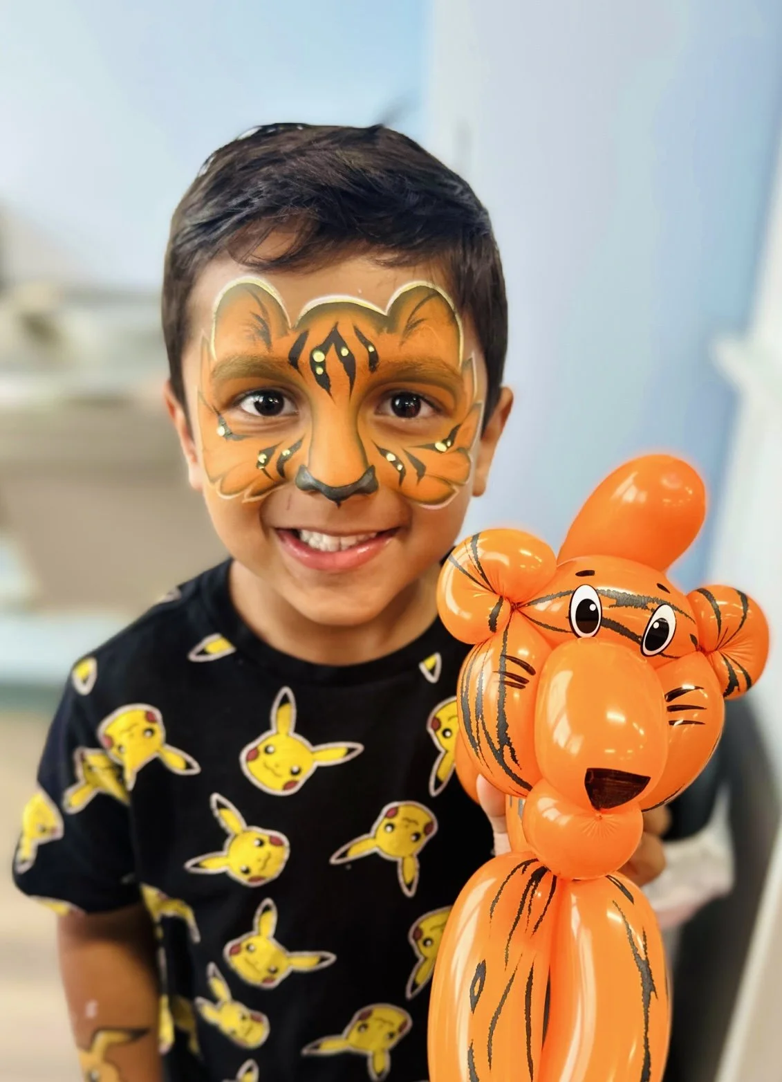 Professional Balloon Art and Face Painting in Houston, Texas Artful Party Co. Houston