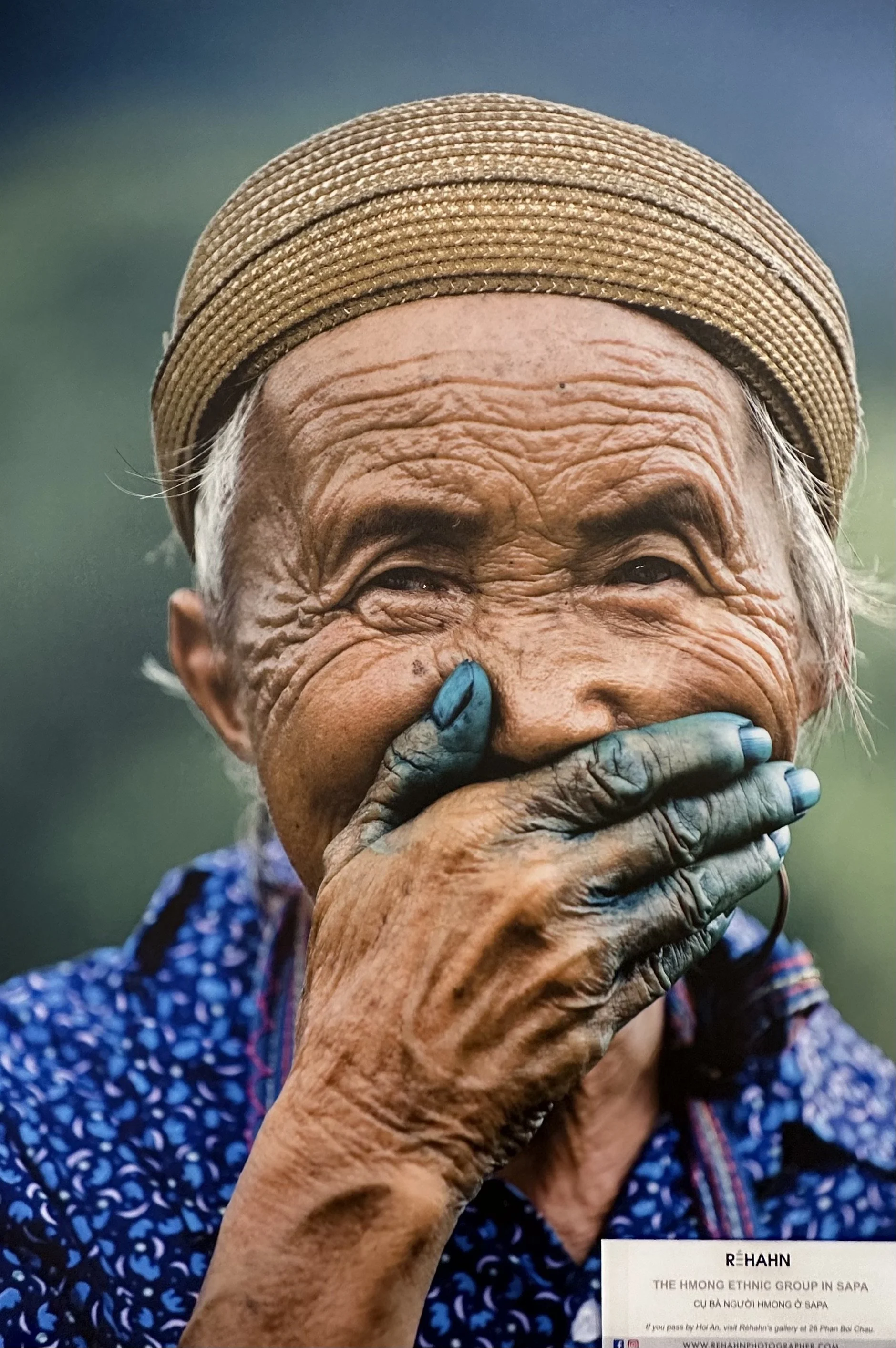 oldwomenblue.jpg