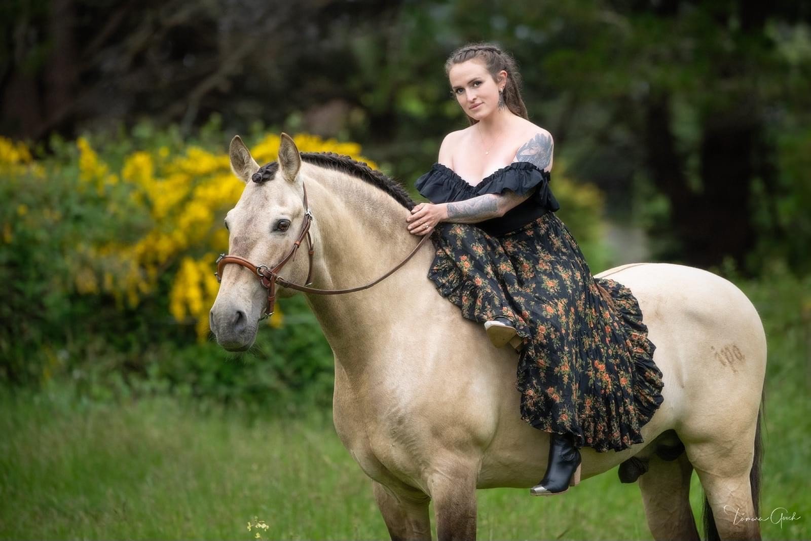 A FREE Webinar Series: The Era of Horsewomanship with guest speaker Tara Davis