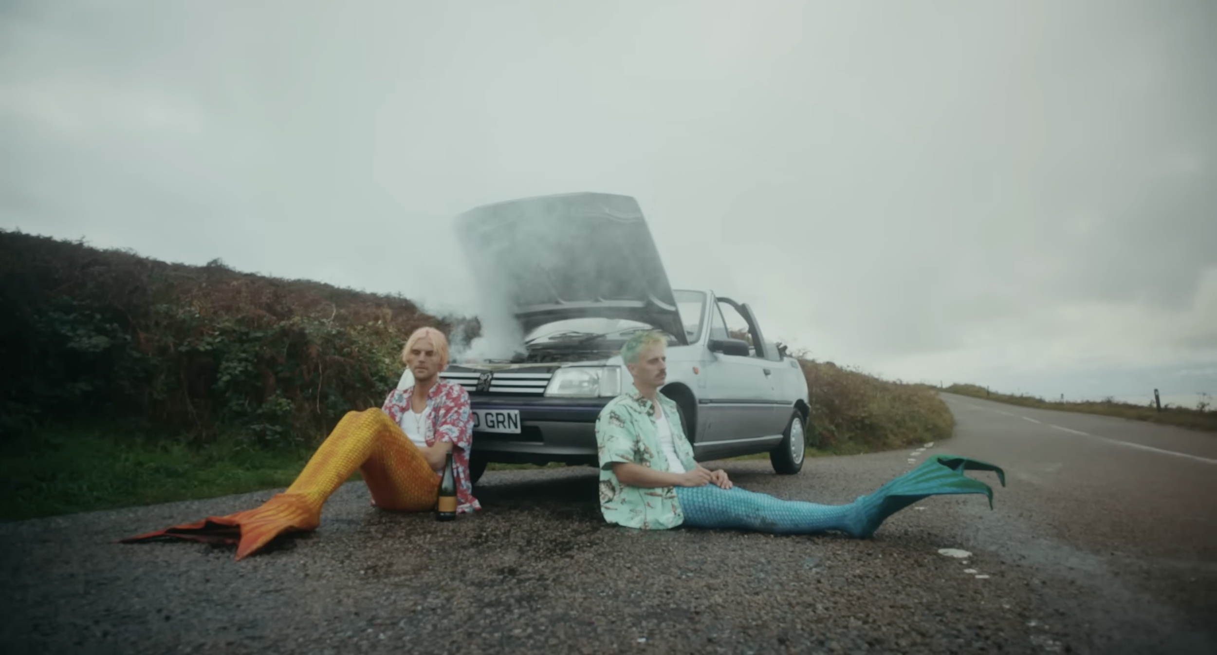 MUSIC VIDEO: costume