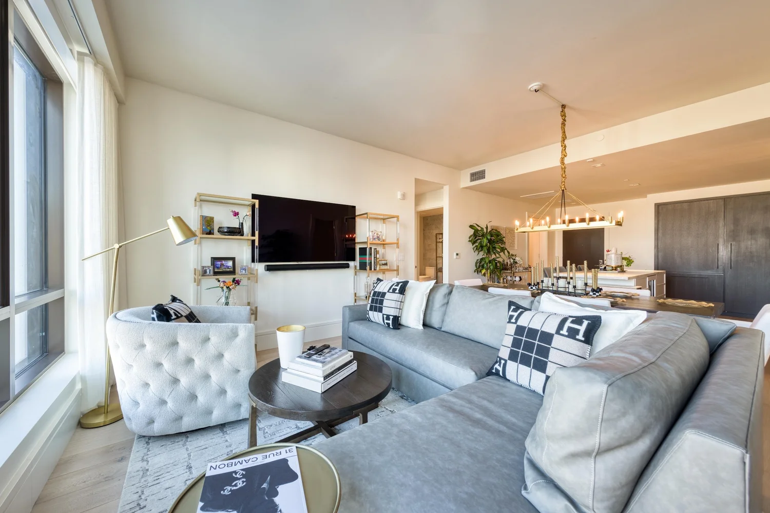 1515 Union St #5C — staged living room