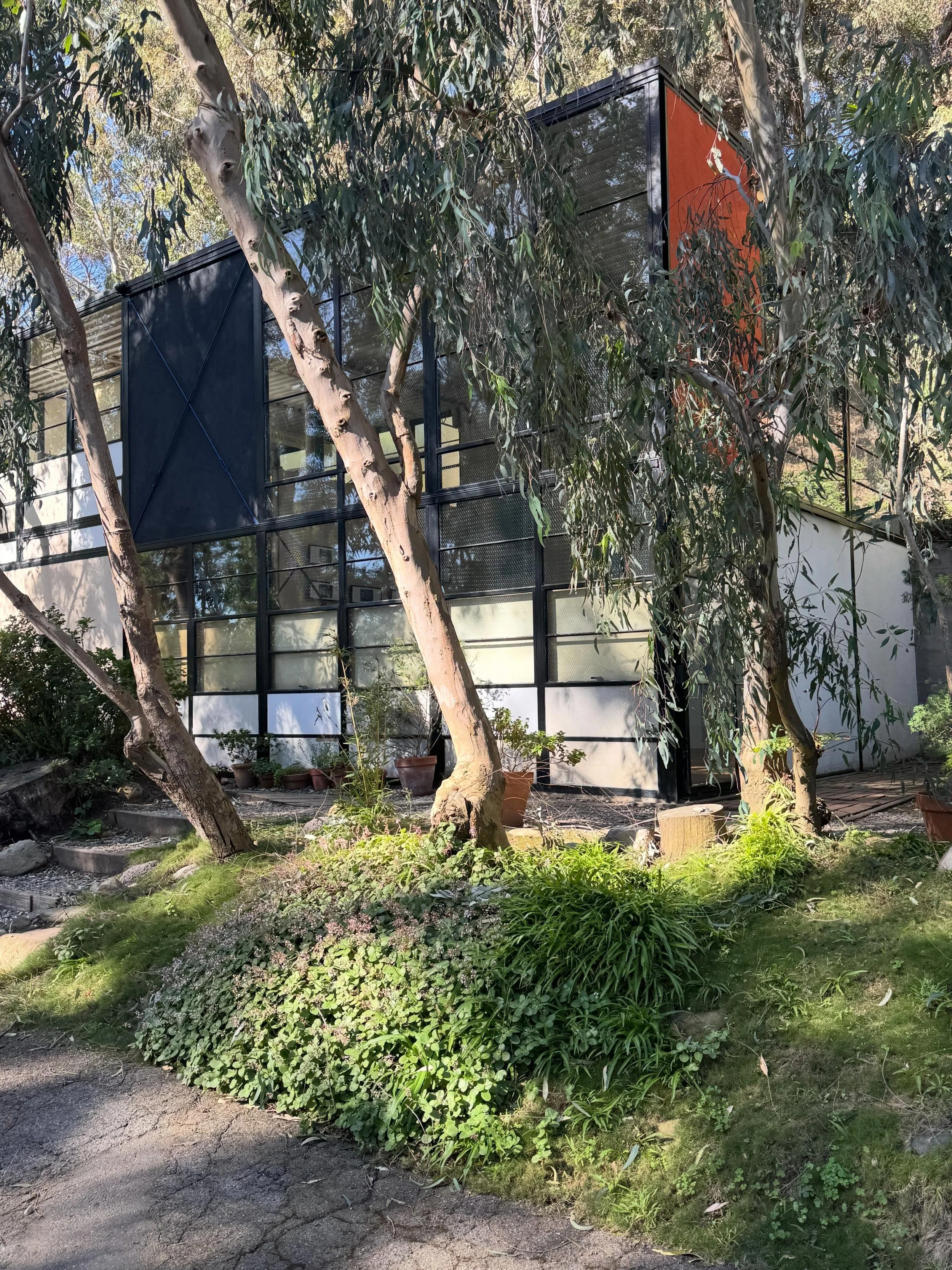 At Eames House, everything feels edited, not overworked. Clean lines, bold color, everyday materials &mdash; nothing trying too hard, but all of it intentional. It&rsquo;s structured without being rigid, playful without the chaos. You get the sense t